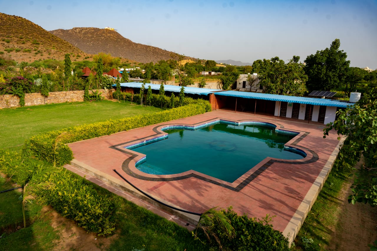 Raj Baagh 𝗕𝗢𝗢𝗞 Pushkar Hotel