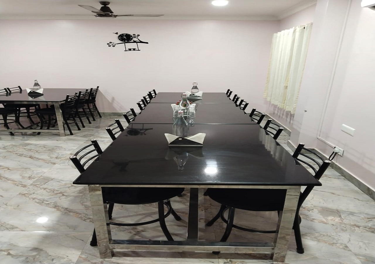 Pigeons Nest Restaurant