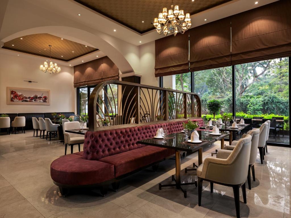 Breakfast Restaurant