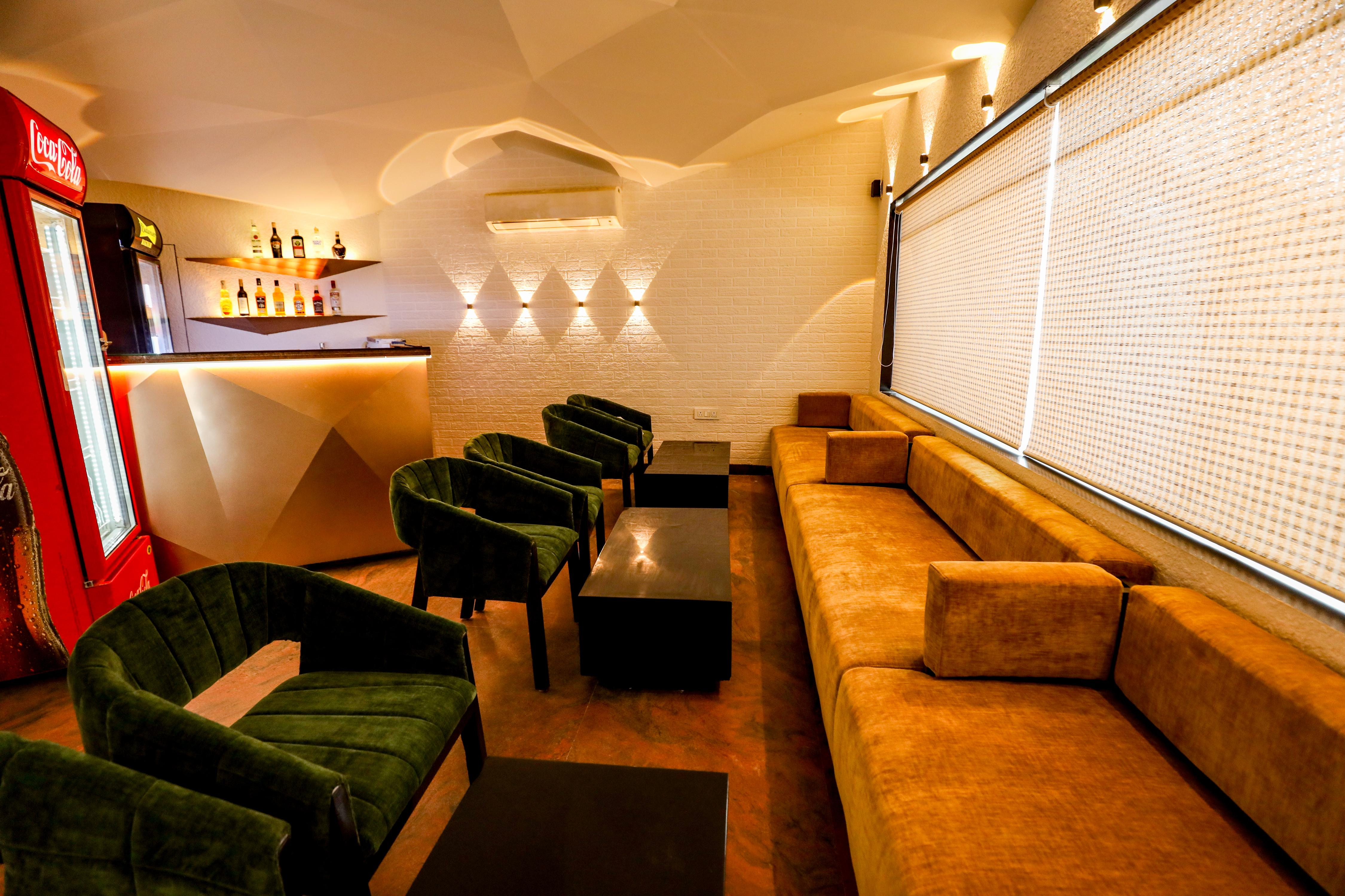 Elevate - Bar & Dining