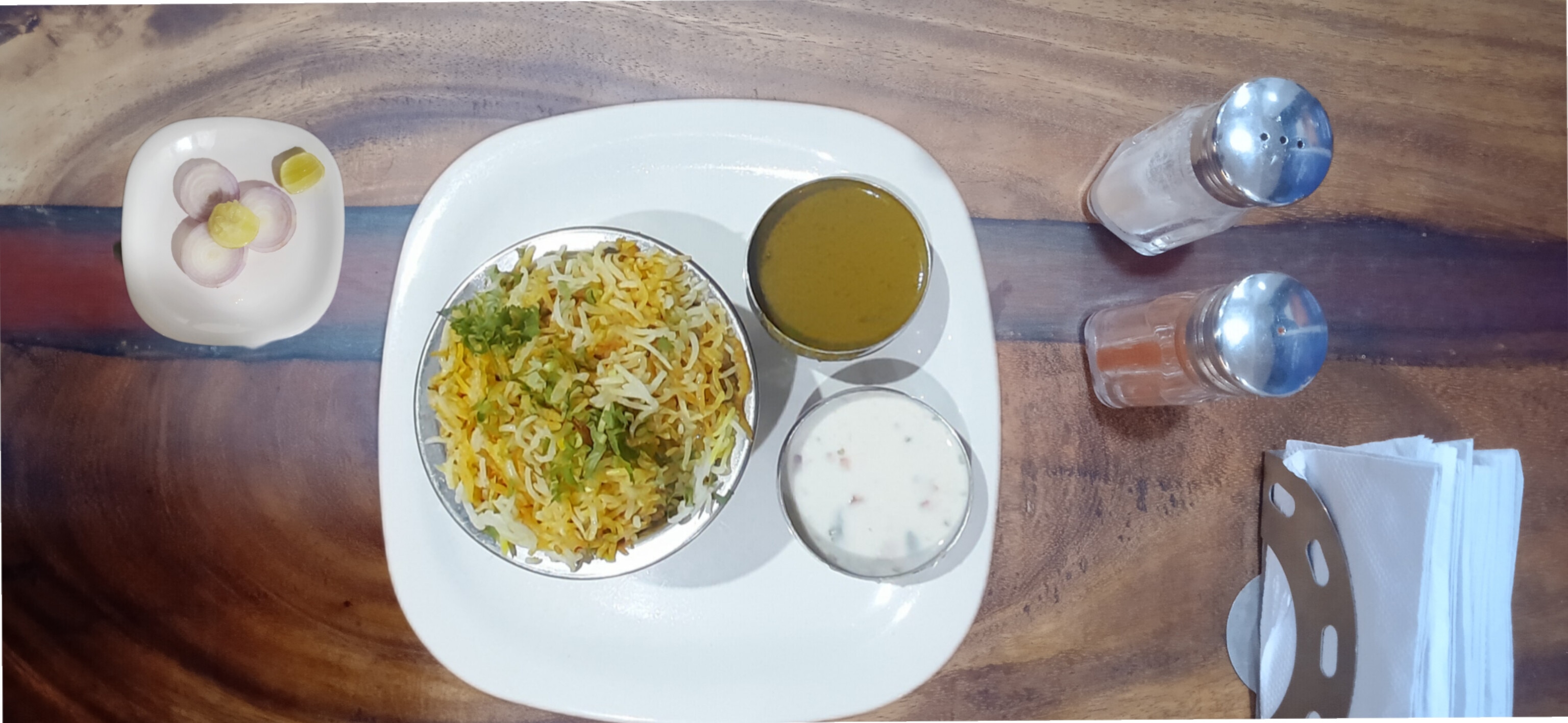 shree ram residency and 7 saath bar and restorent