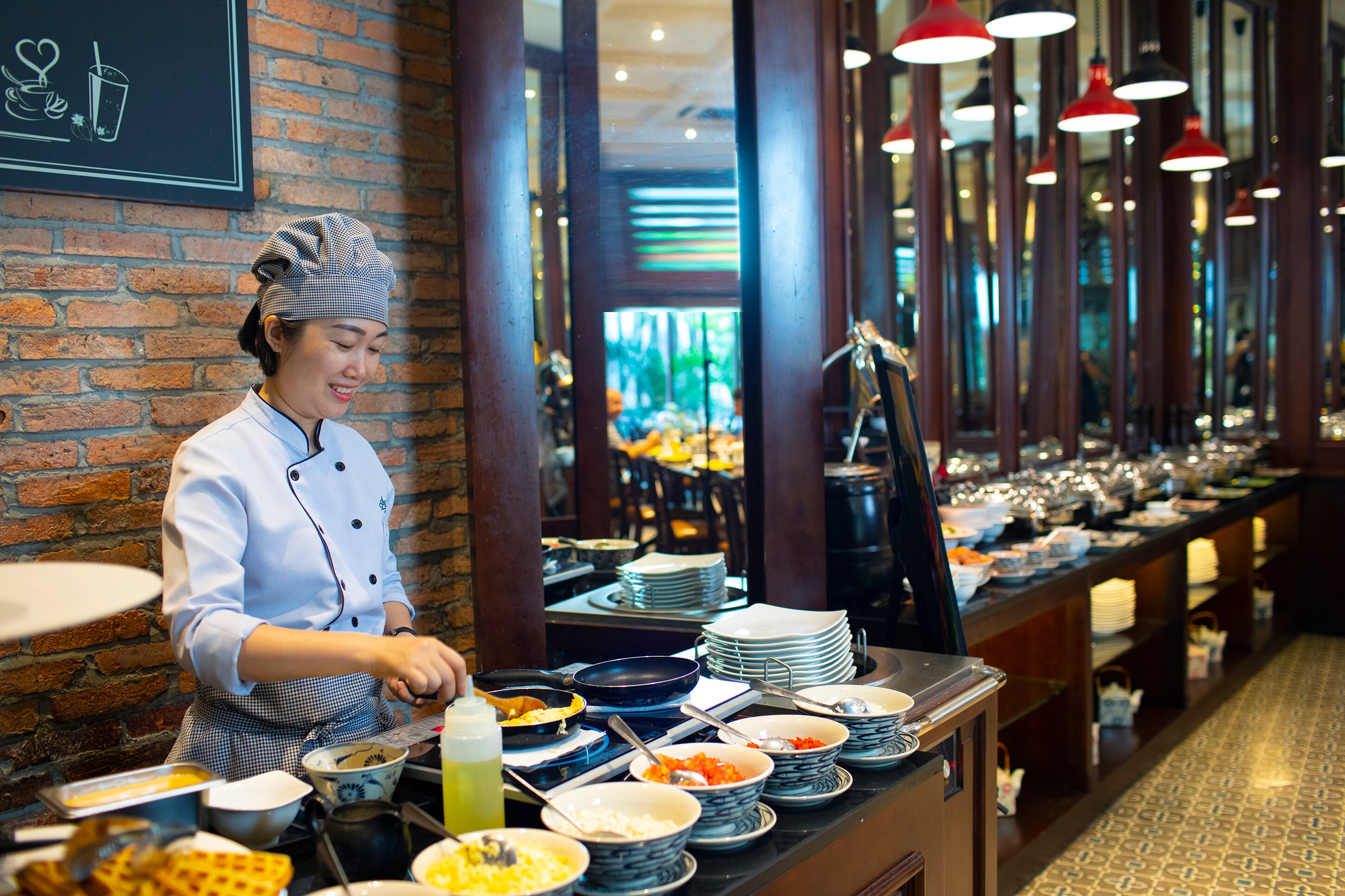 Bonjour Restaurant