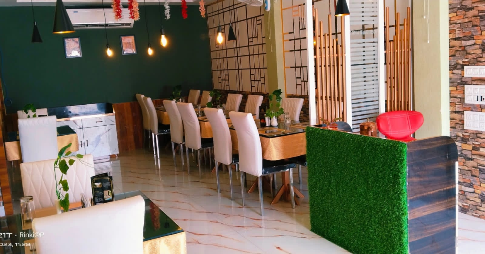 FLAVOUR FUSION RESTAURANT & CAFE