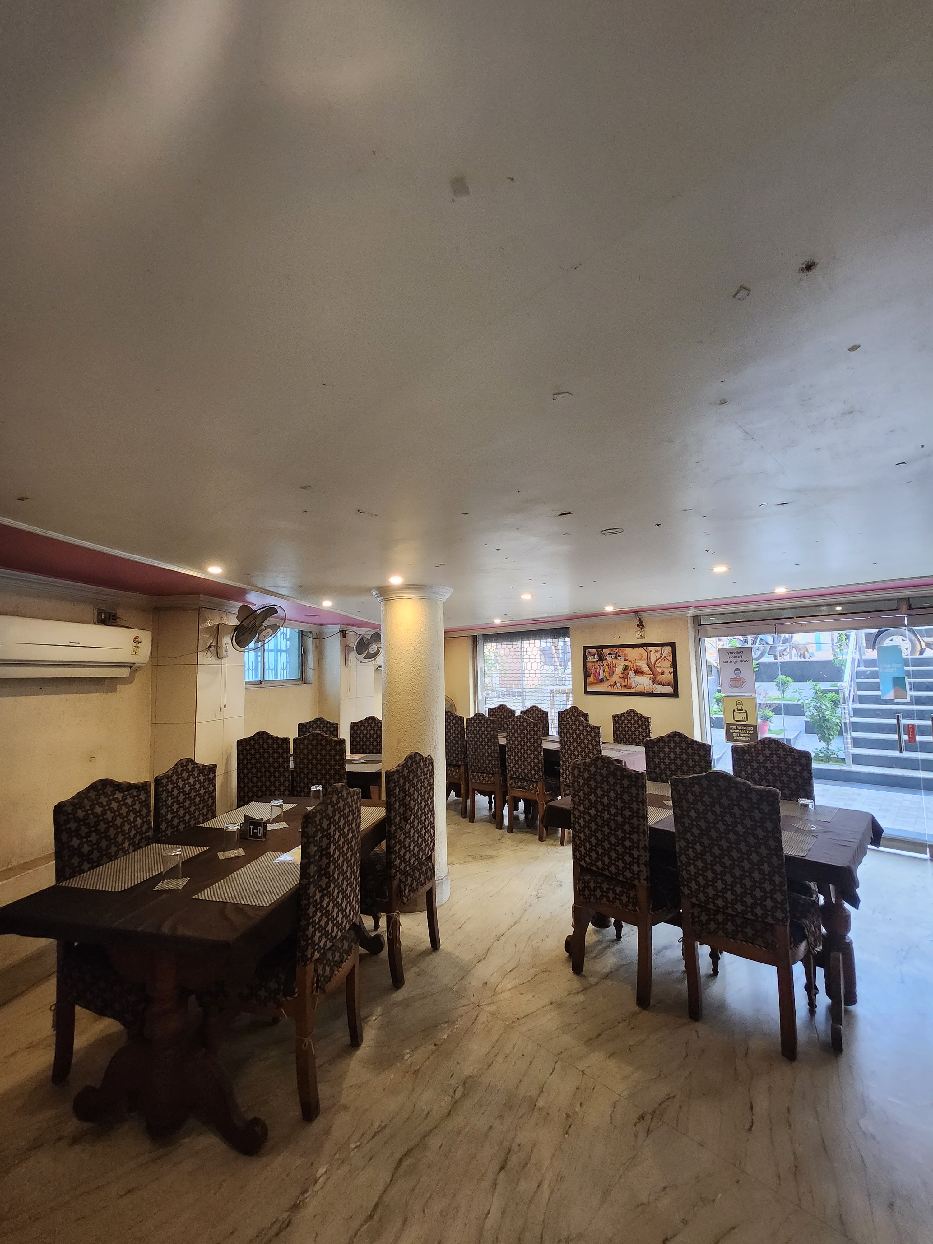 HOTEL PRIYANKA INTERNATIONAL