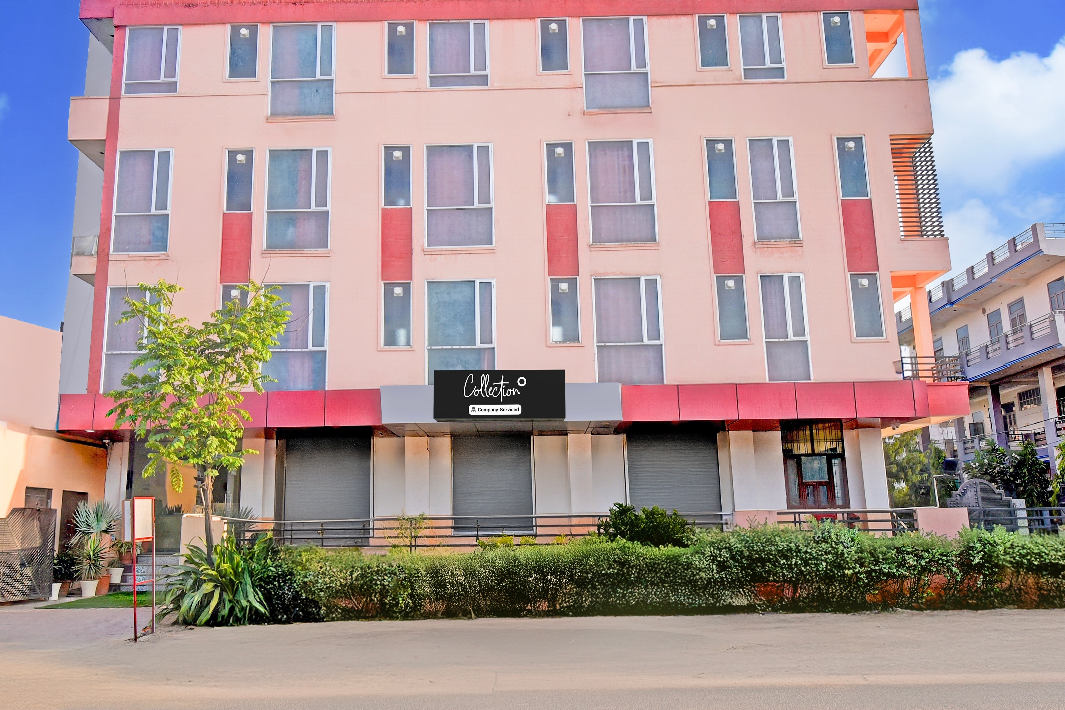 Collection O Patel Marg Near Cheelgadi Restaurant Restaurant