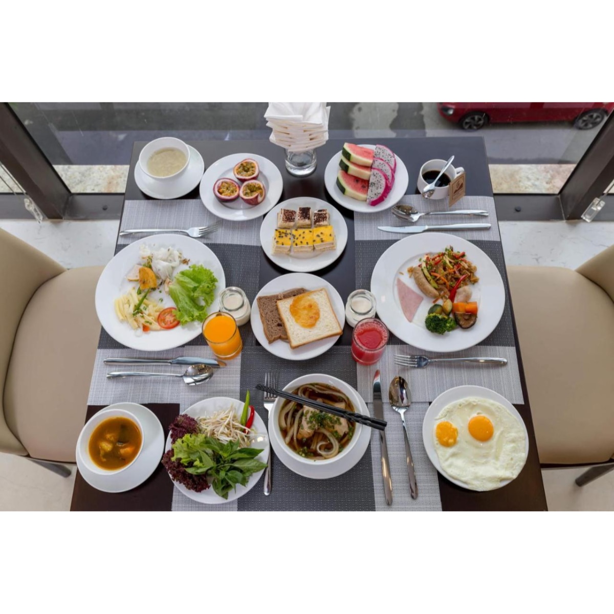 Golden Line Restaurant