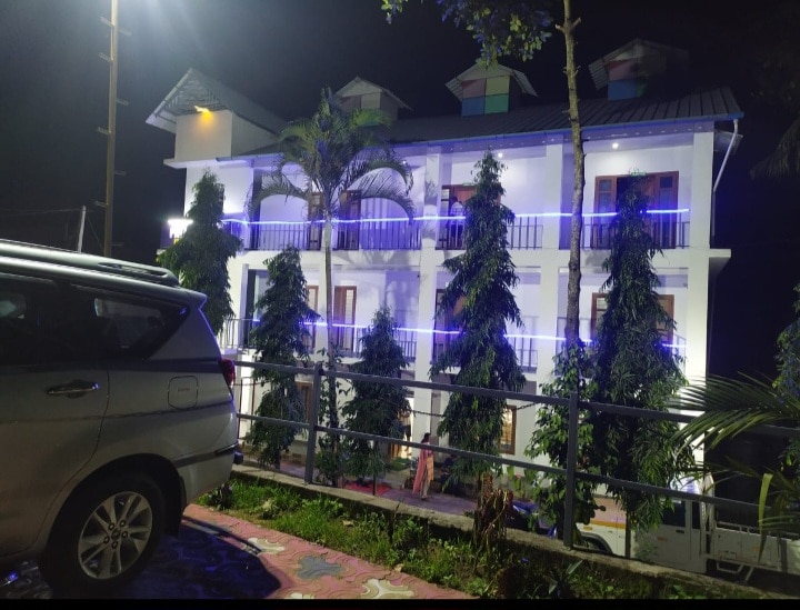 SINGAPORE BELL STAY 𝗕𝗢𝗢𝗞 Chennai Homestay