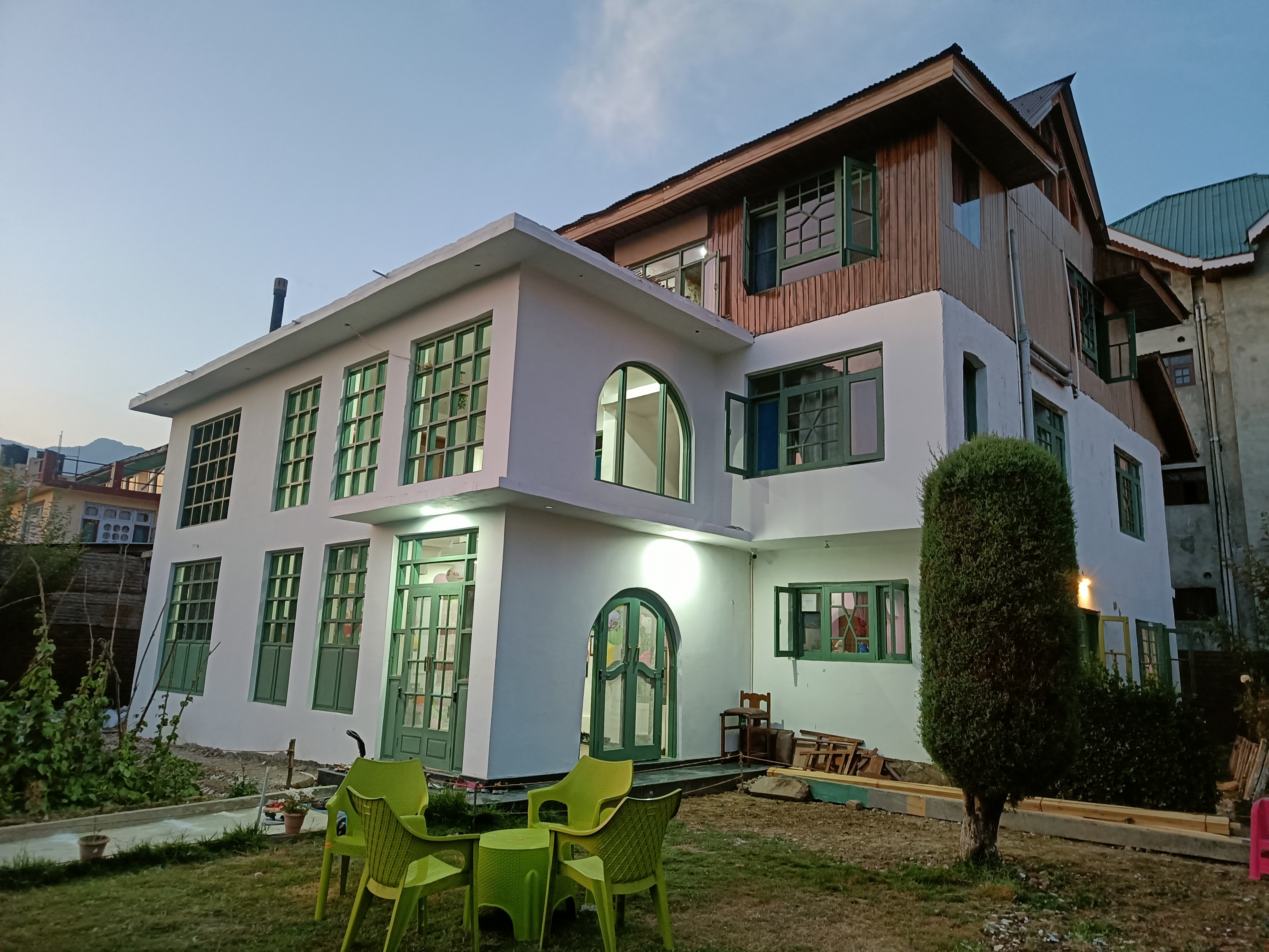 Musadiq Manzil Homestay - A Garden Retreat Srinagar - Reviews, Photos ...