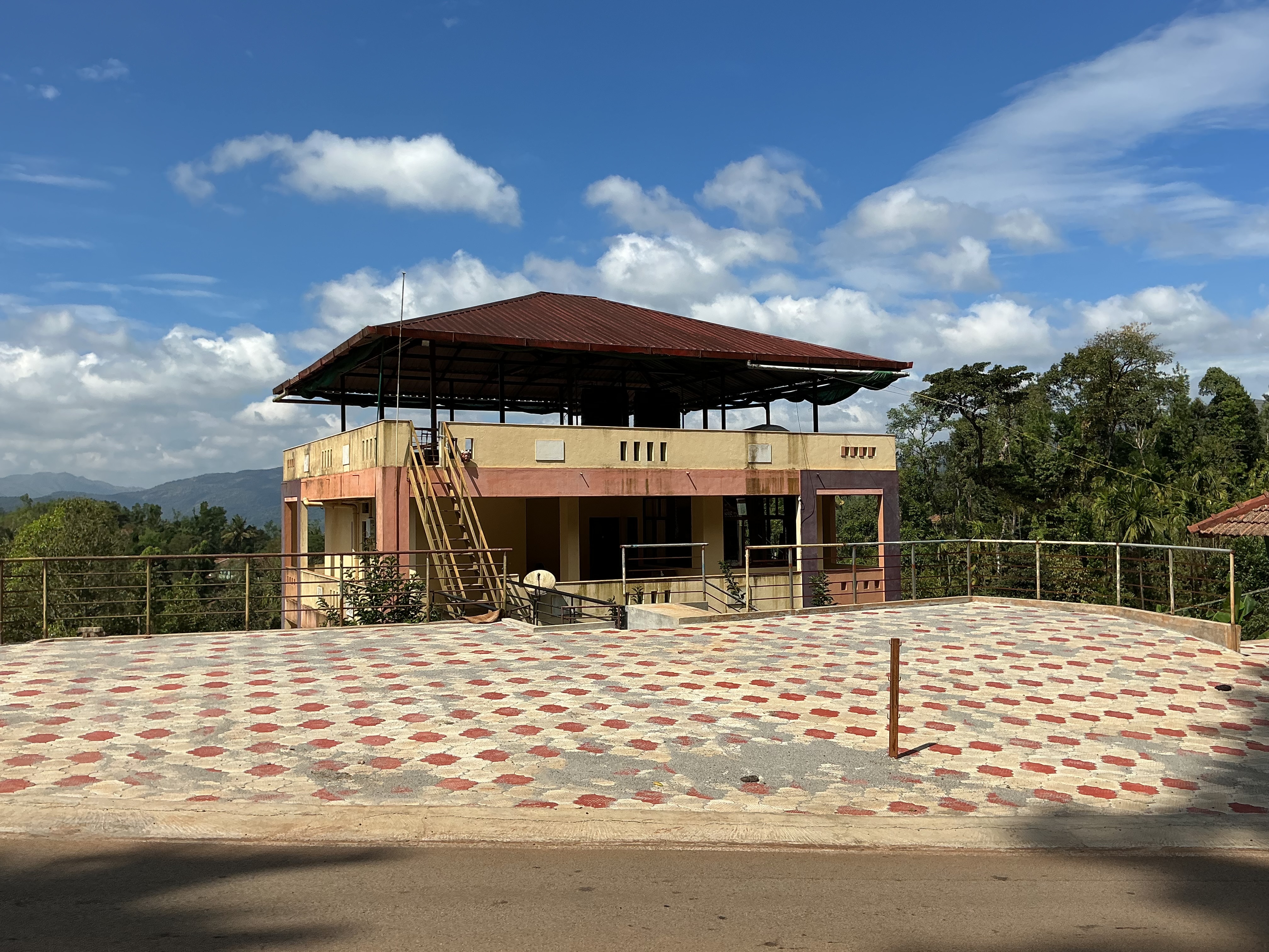 Isiri Homes 𝗕𝗢𝗢𝗞 Mudigere Homestay
