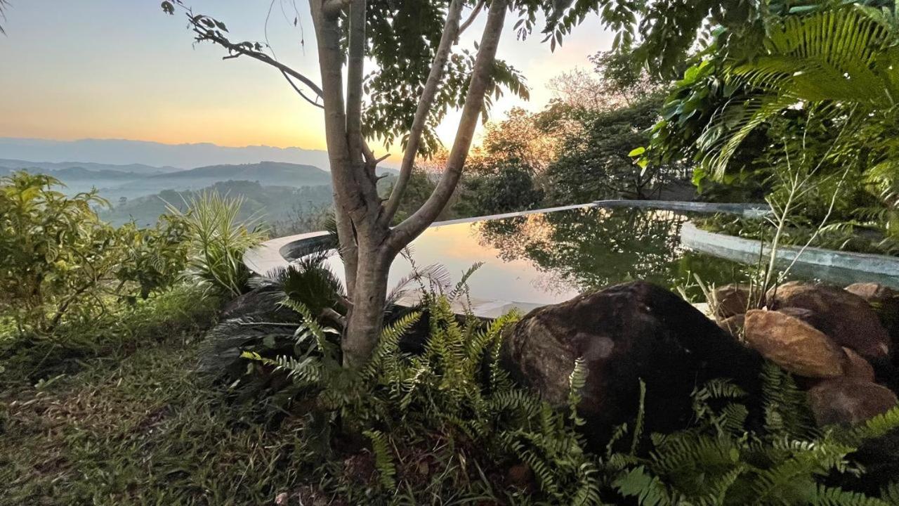Antharyamin 𝗕𝗢𝗢𝗞 Nedumangad Resort