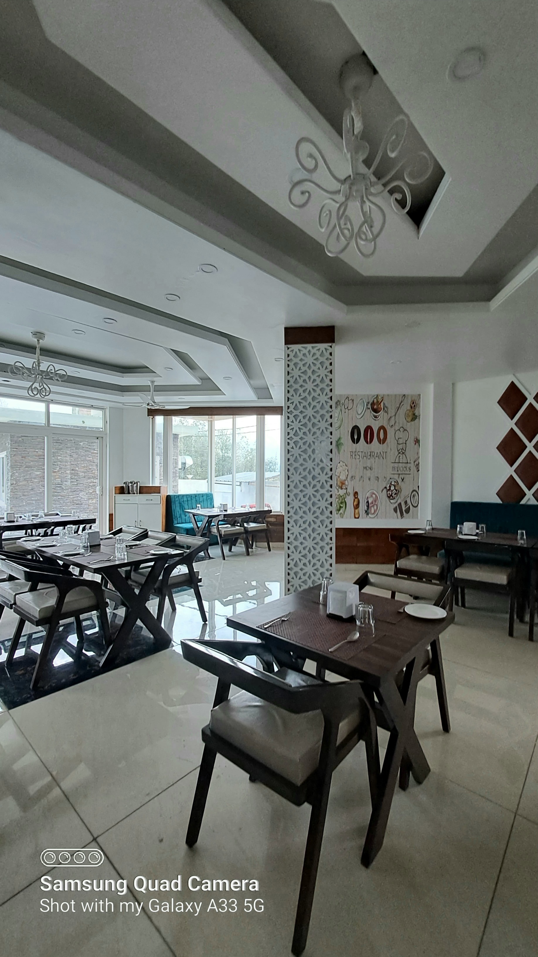 Parivar Restaurant