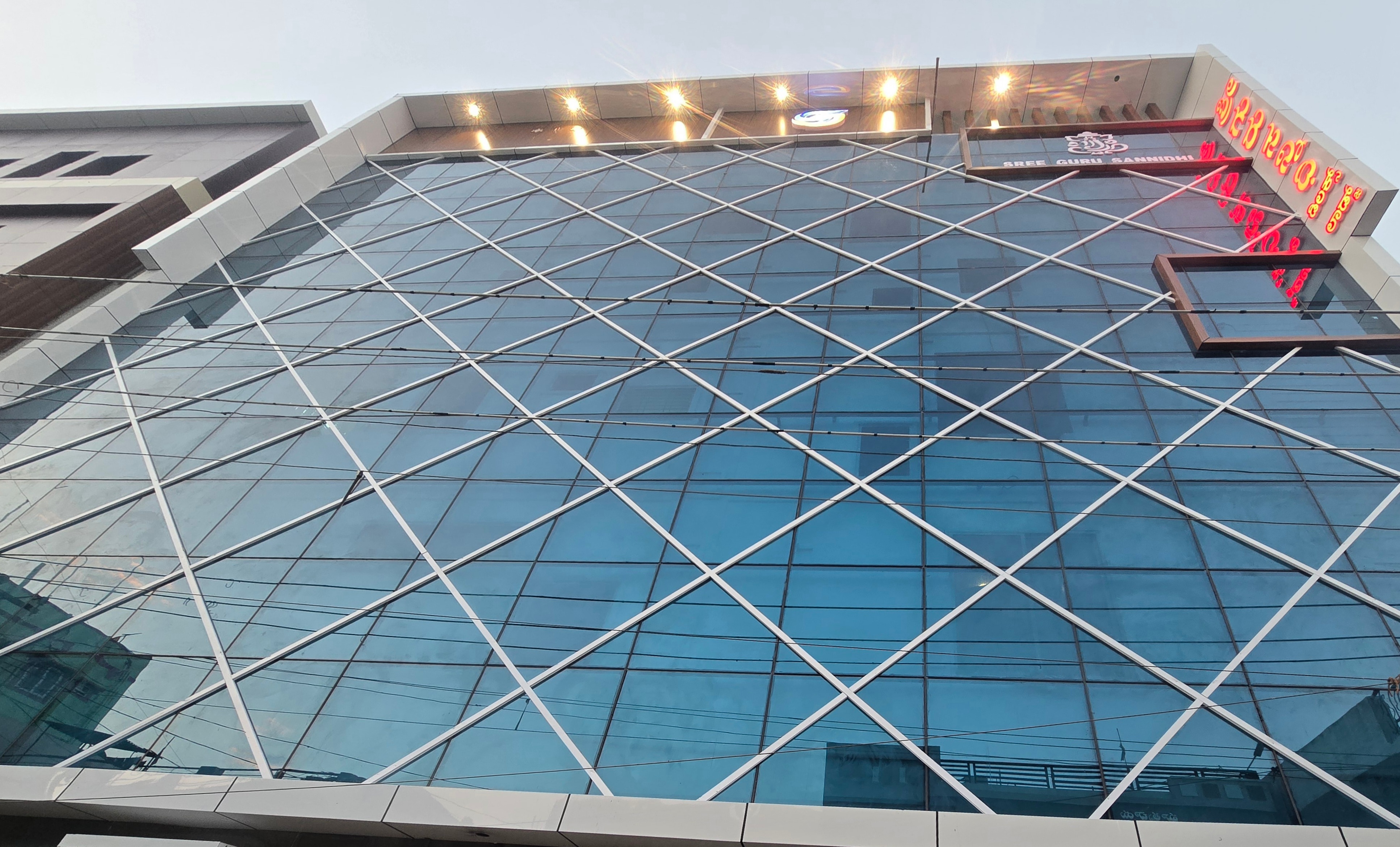 Dbfb Address SREE GURU SANNIDHI ( A BUDGET LUXURY LODGE), Mantralayam Start From AED ...