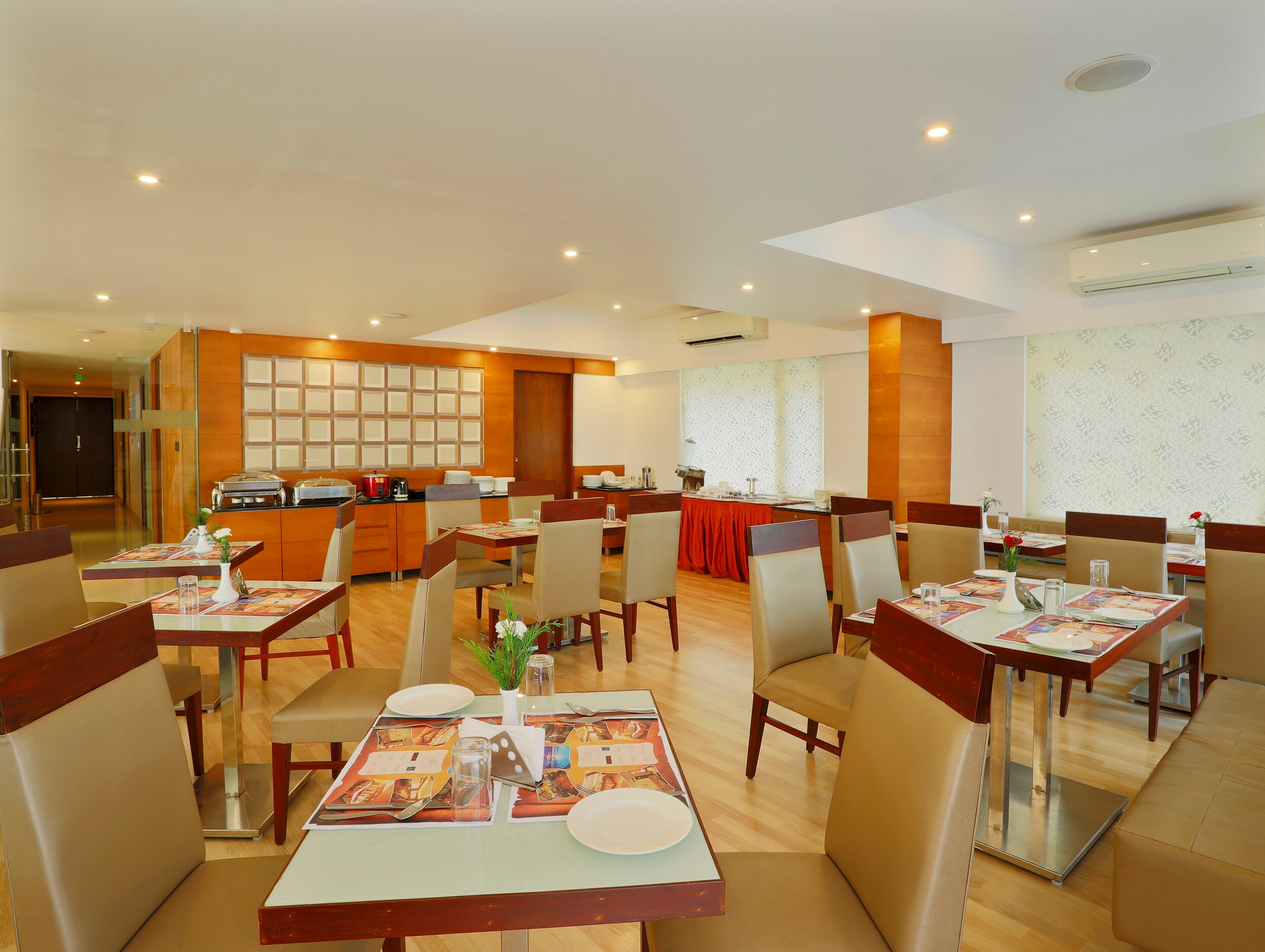 Server-Restaurant