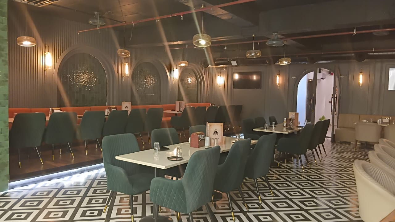 Hotel The Palm