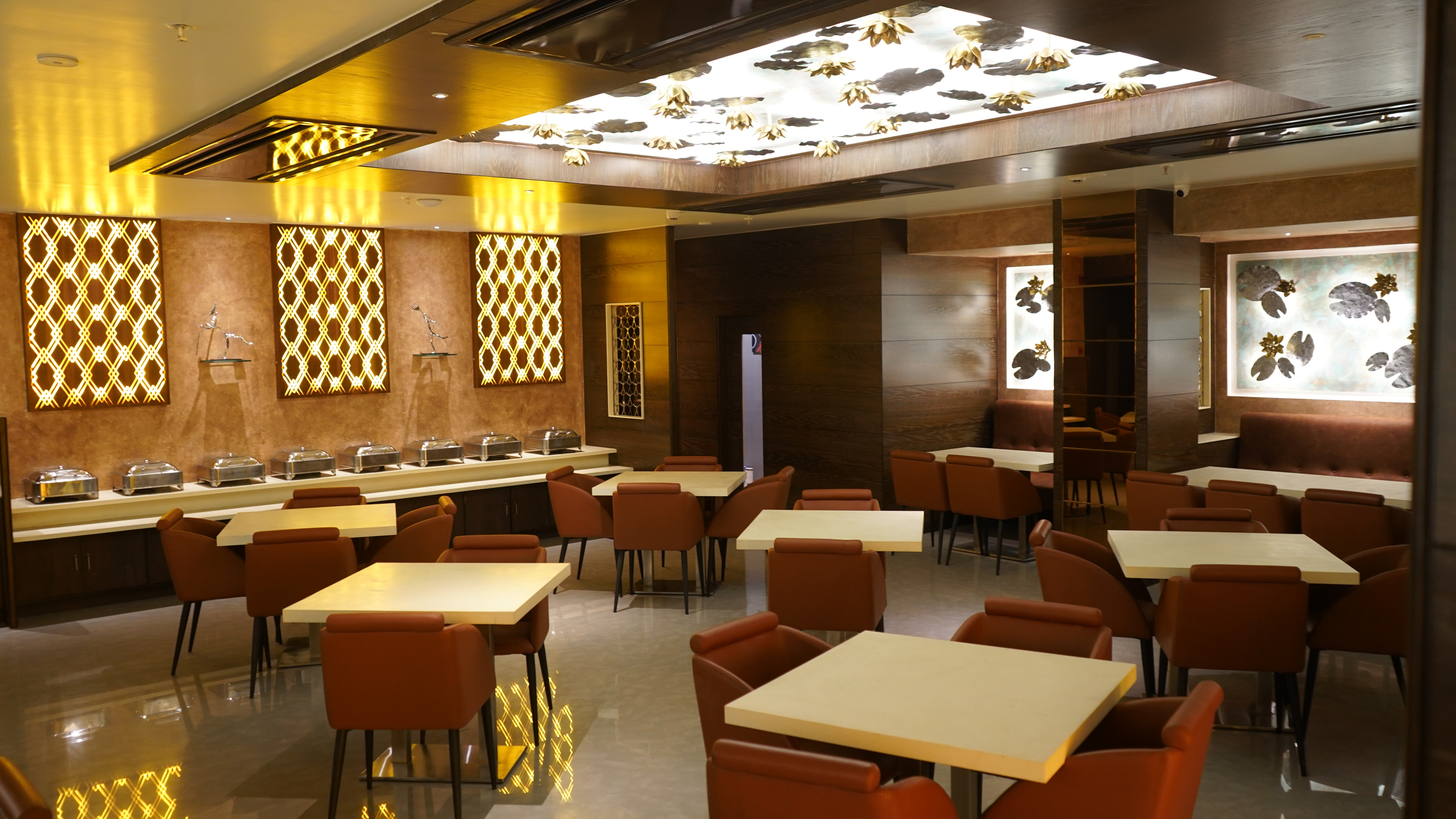 Lilly Restaurant