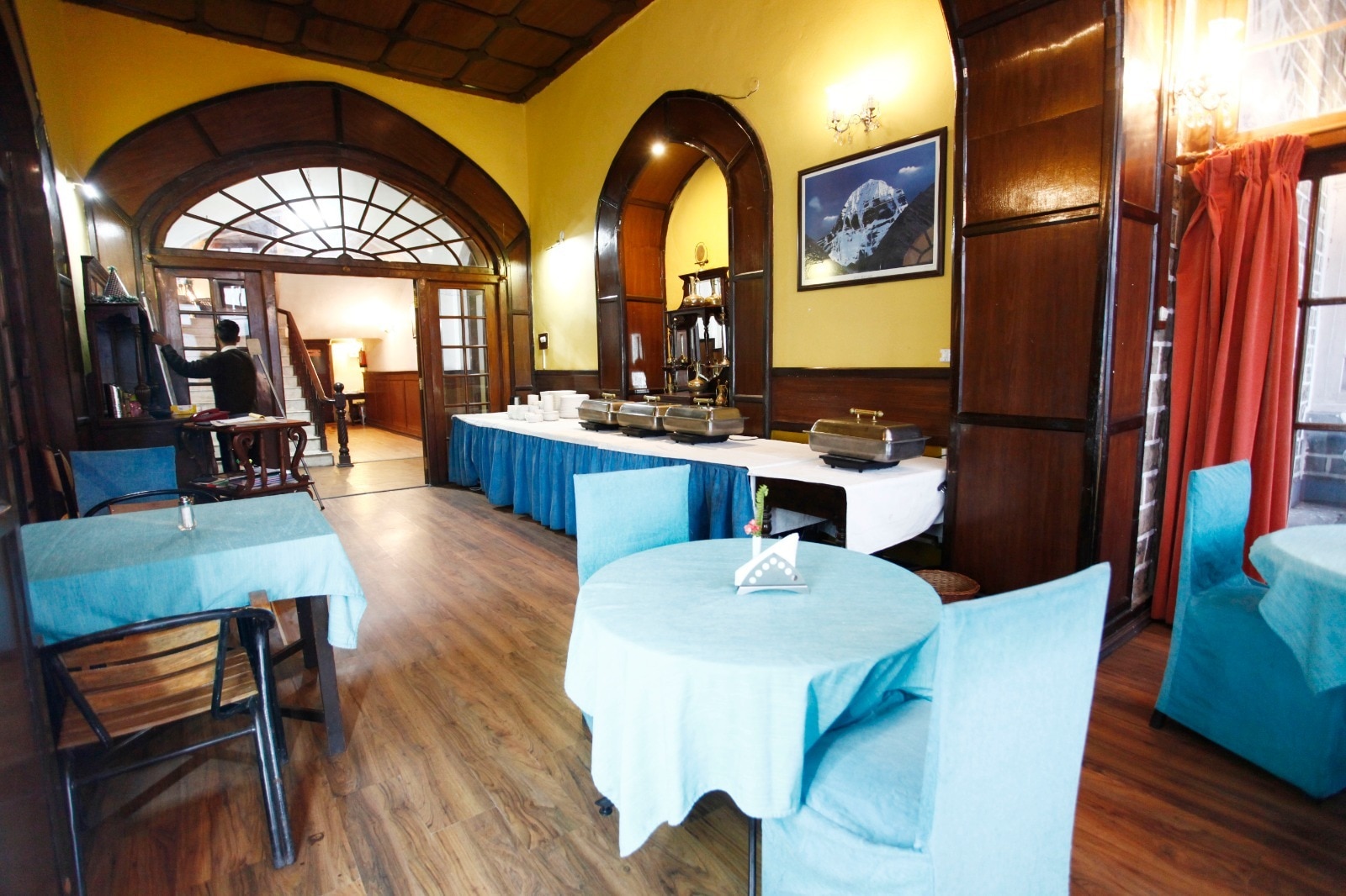 RESTURANT