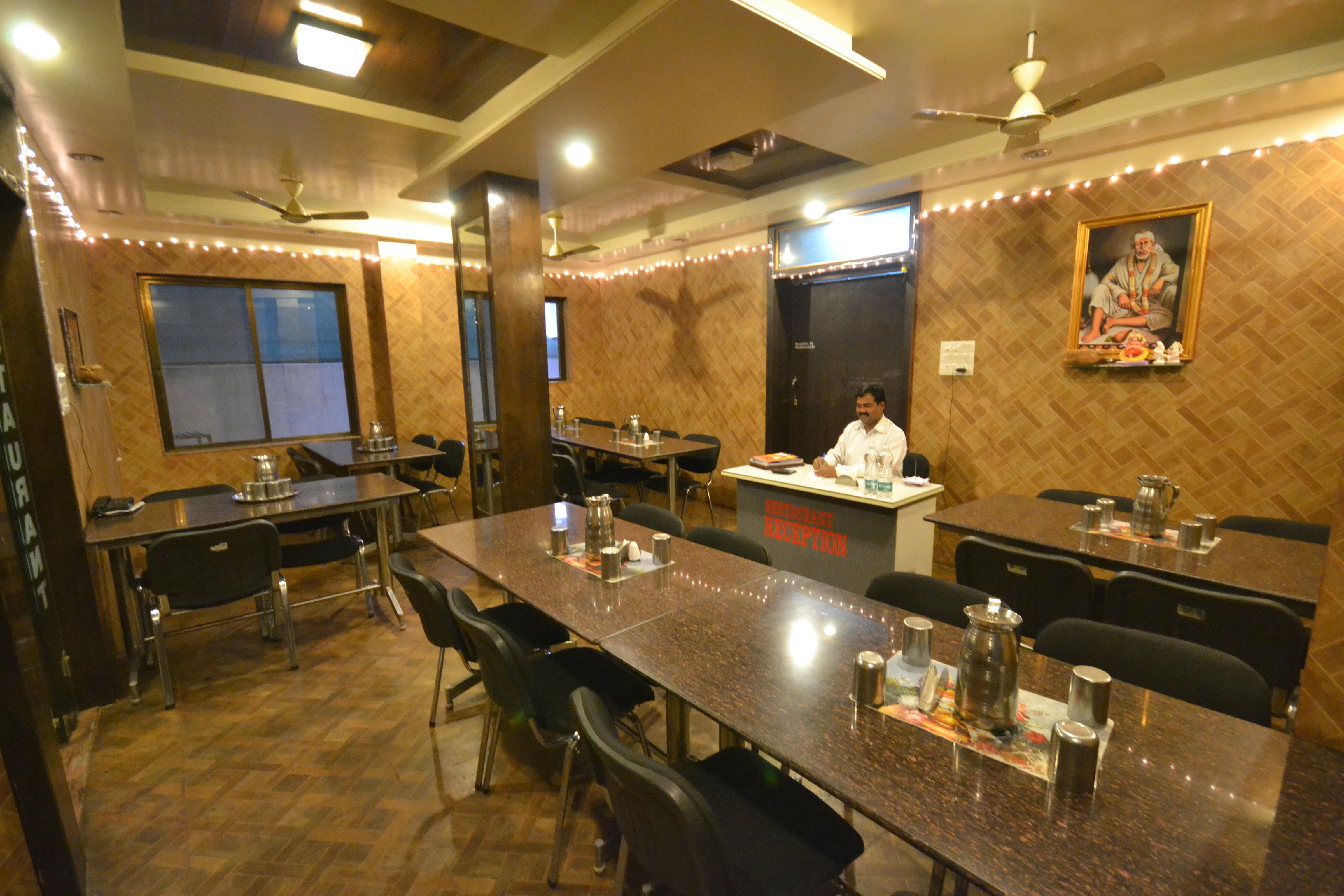 SAI SAMIKSHA VEG RESTAURANT