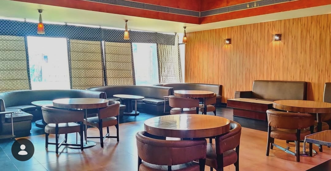 Spirits Bar & Lounge