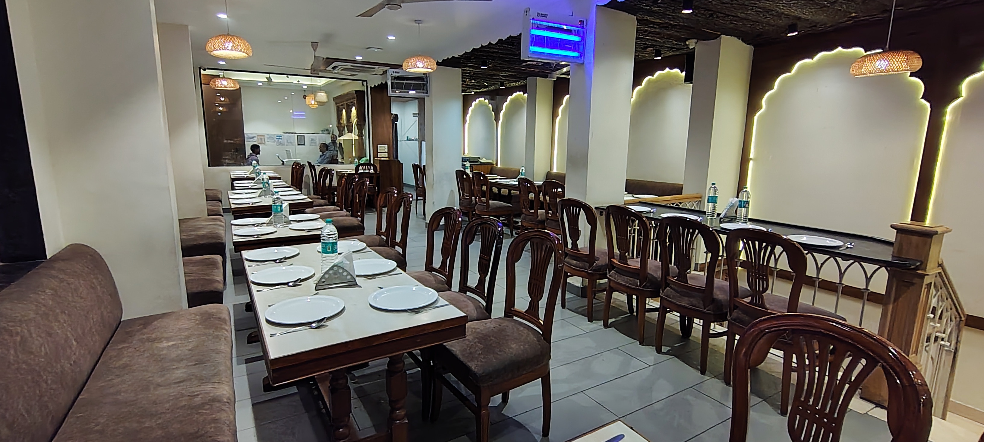 Green Vegetarian Restaurant Since 1984