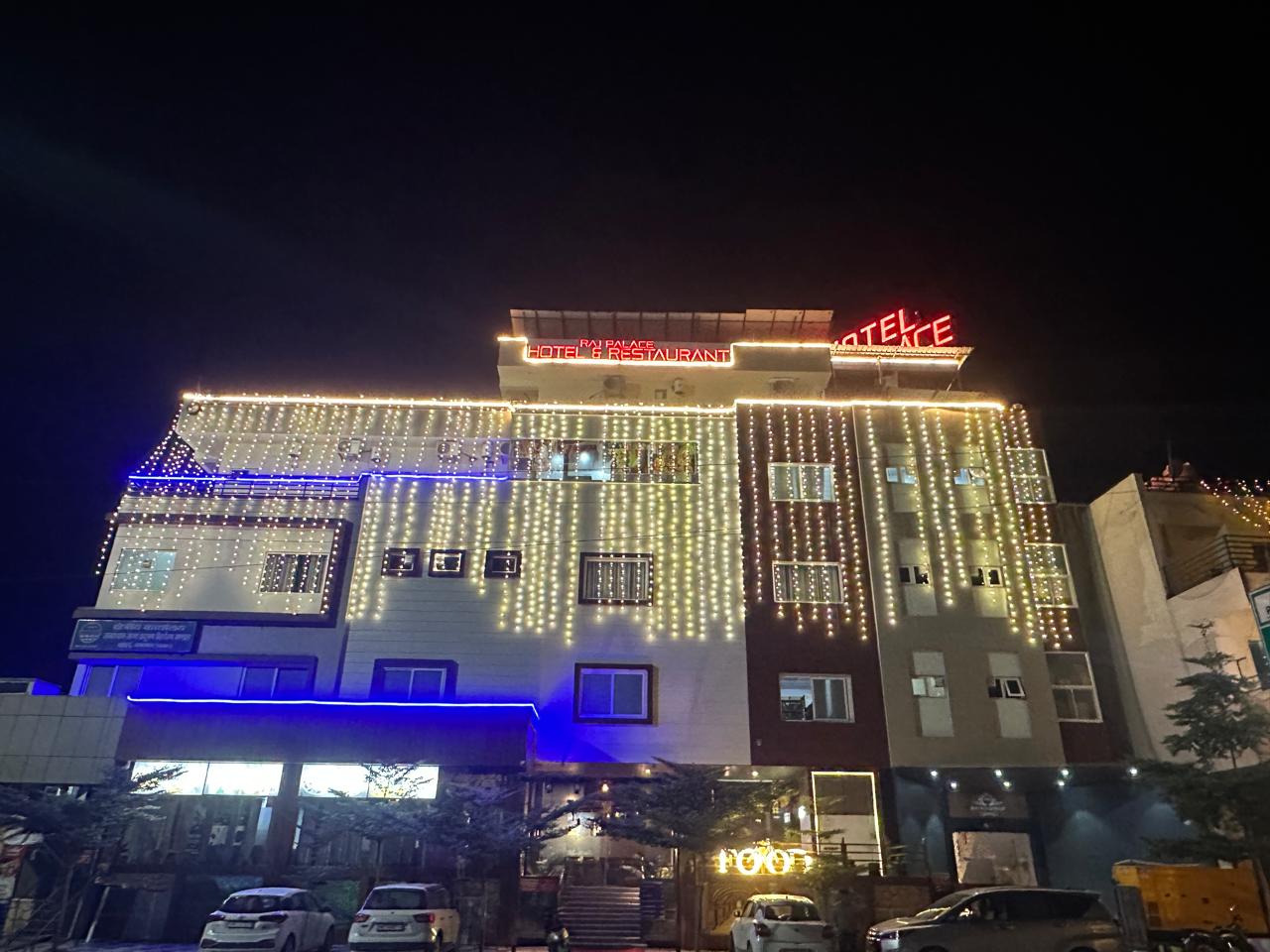 HOTEL RAJ PALACE AND RESTAURANT