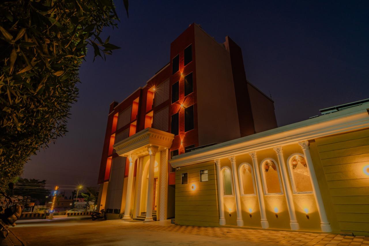 Hotel Jarul Inn