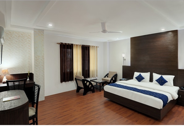 Monarch Inn, Lucknow Monarch Inn, Lucknow