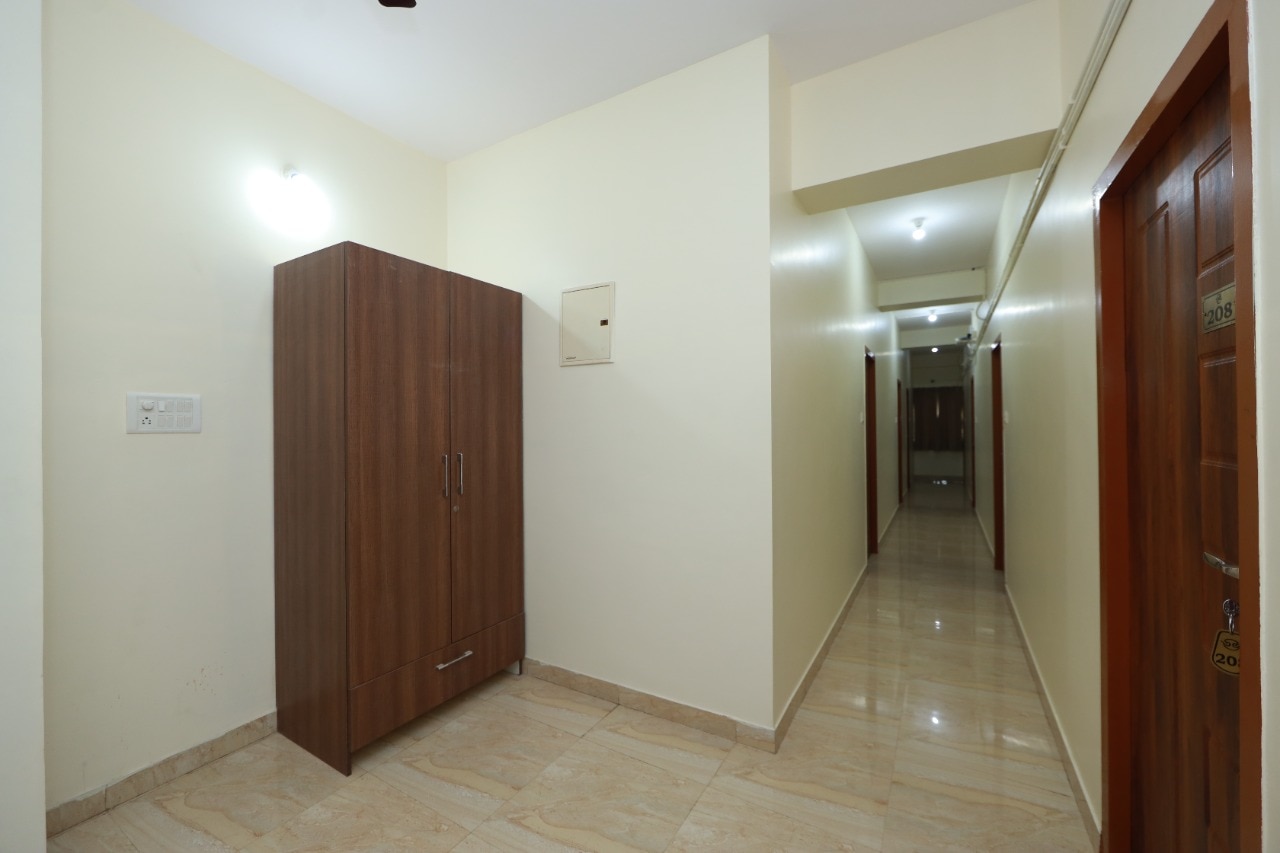 AMULYA RELAX INN