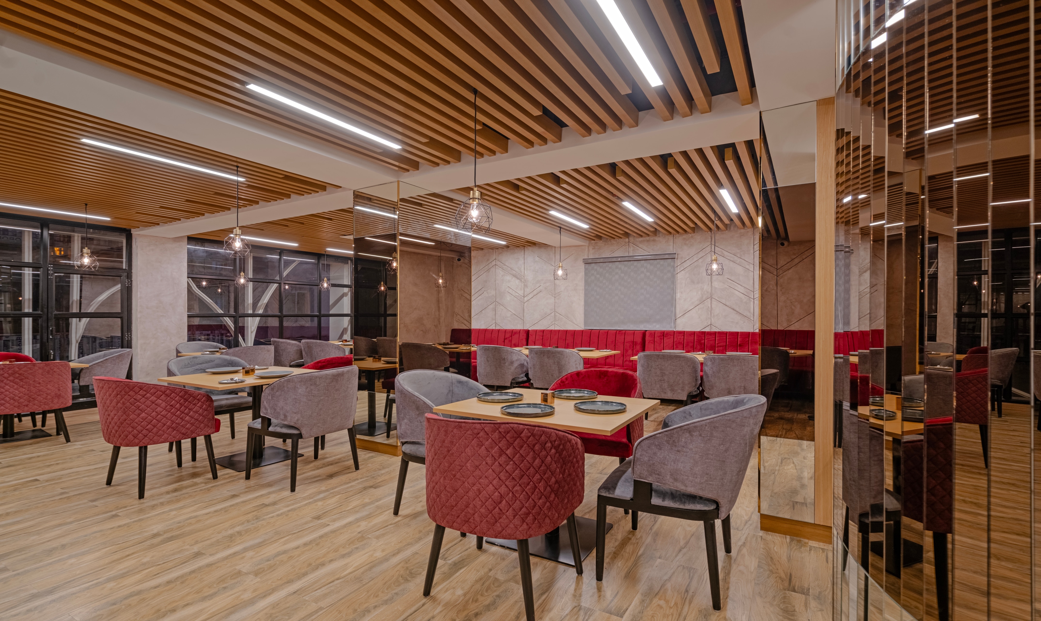 Delicia Multi Cuisine Restaurant
