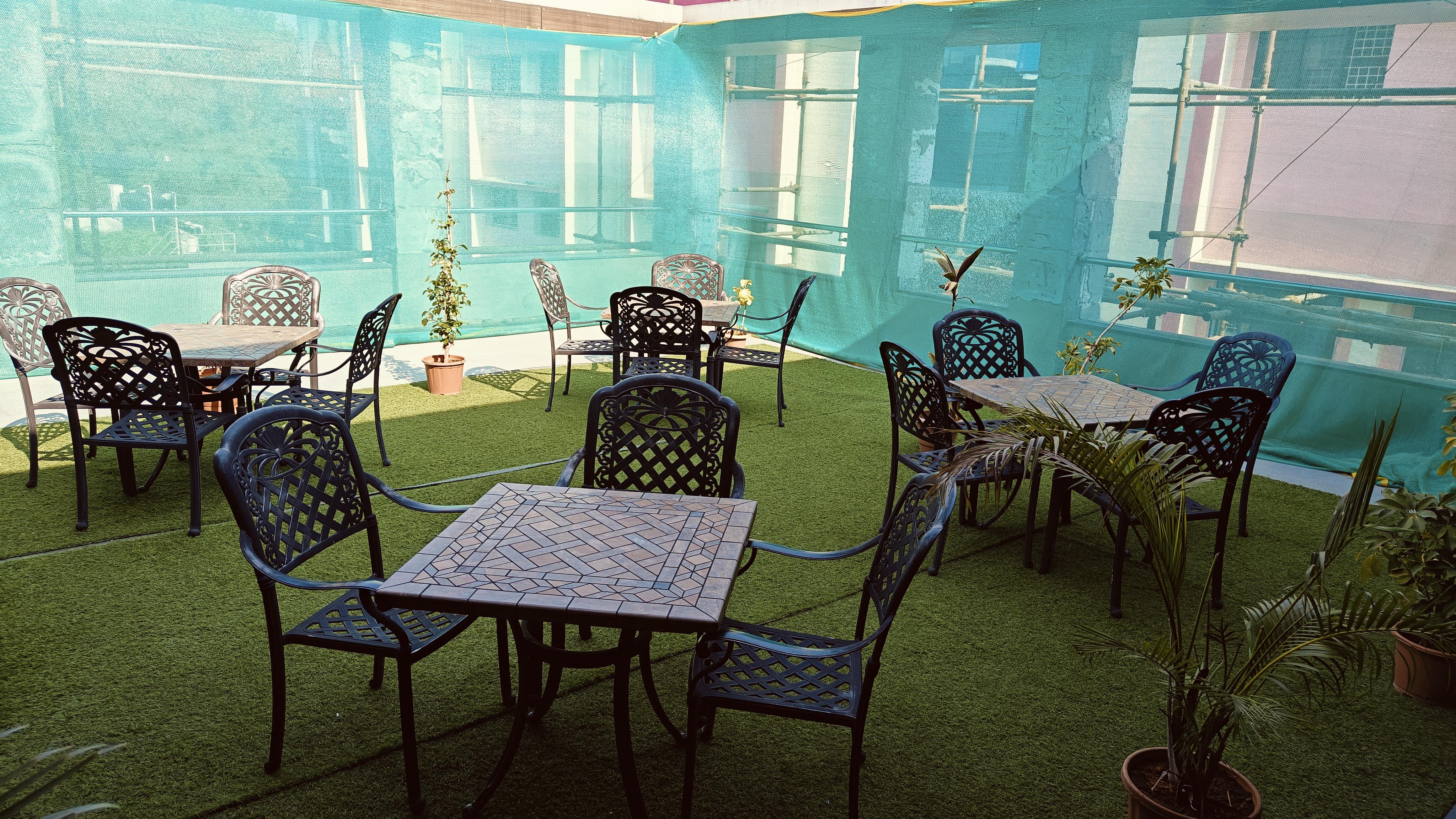 Pallate Open Rooftop Restaurant