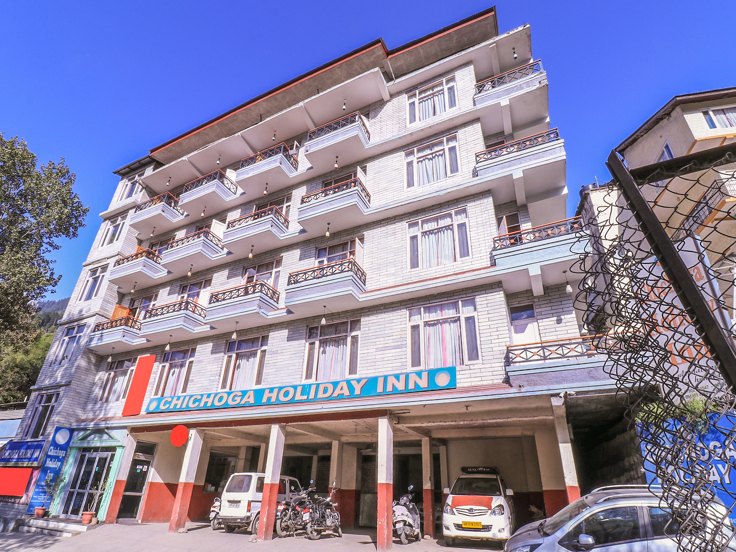 Sa Manali Inn Chichoga Holiday Inn - 700 Meters from Mall Road Manali ππ’π’π Manali Hotel
