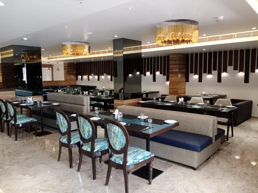 Mantra Multi cuisine Restro