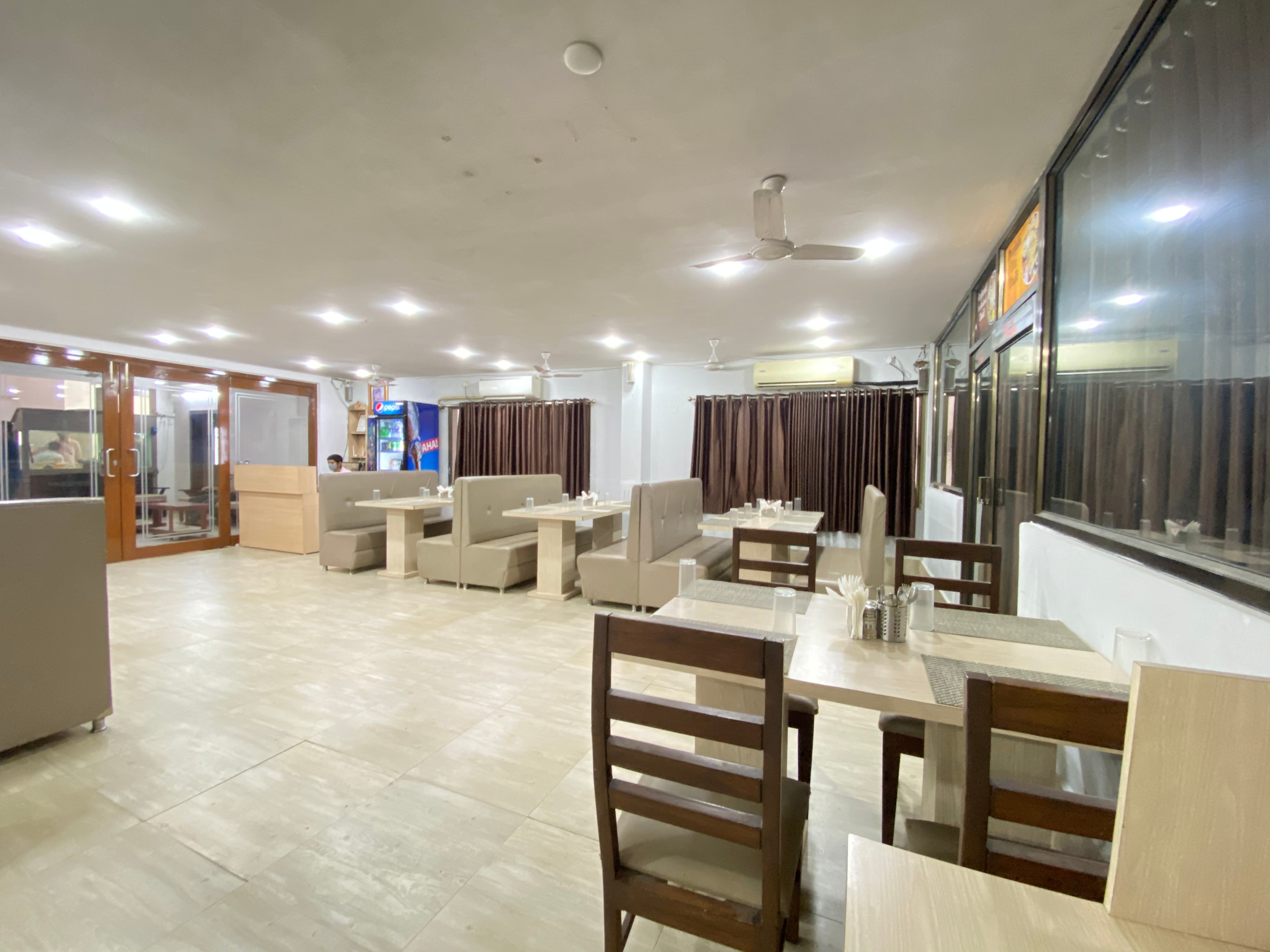 Gomti Restaurant