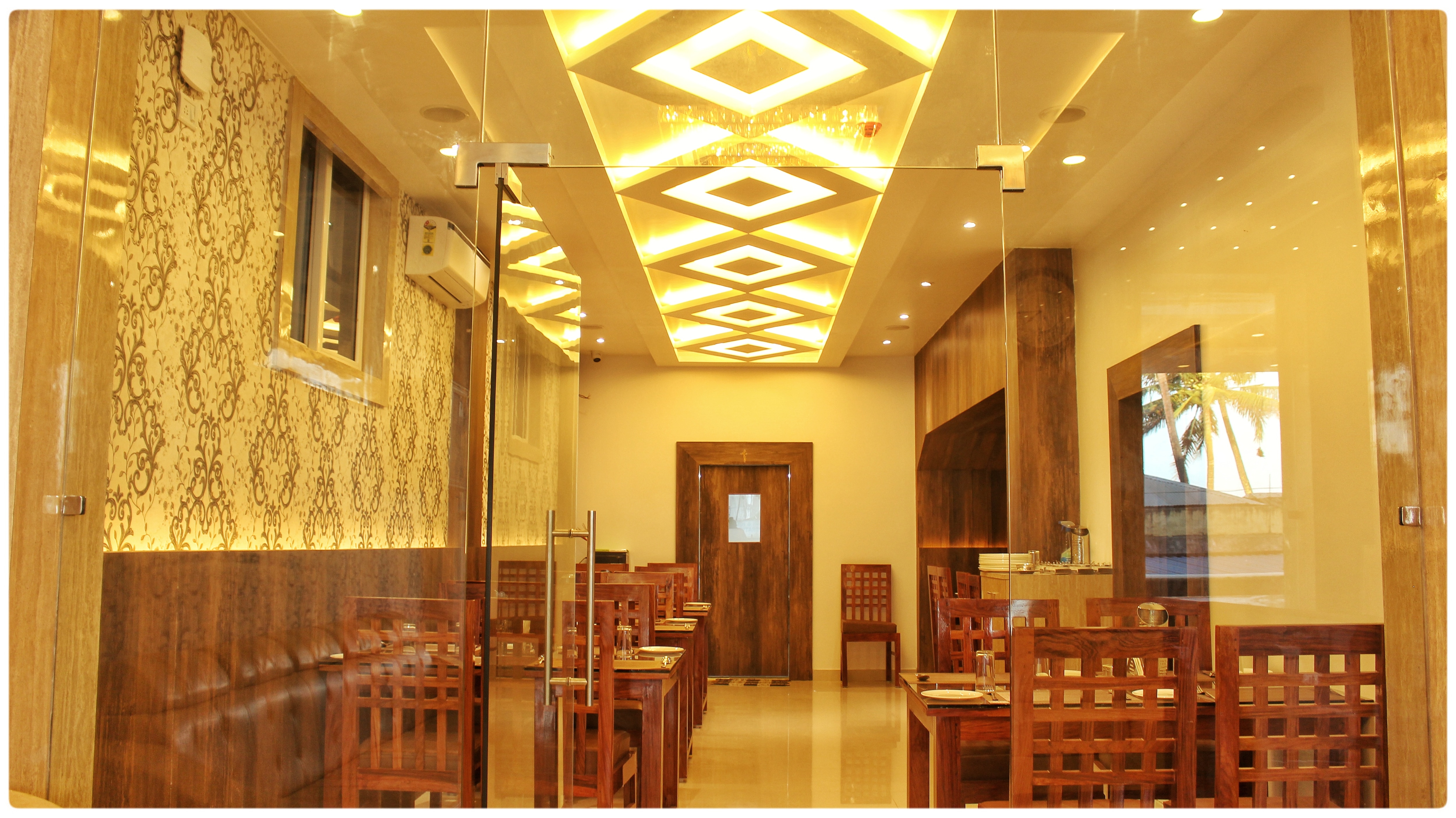 HOTEL IDHAYA