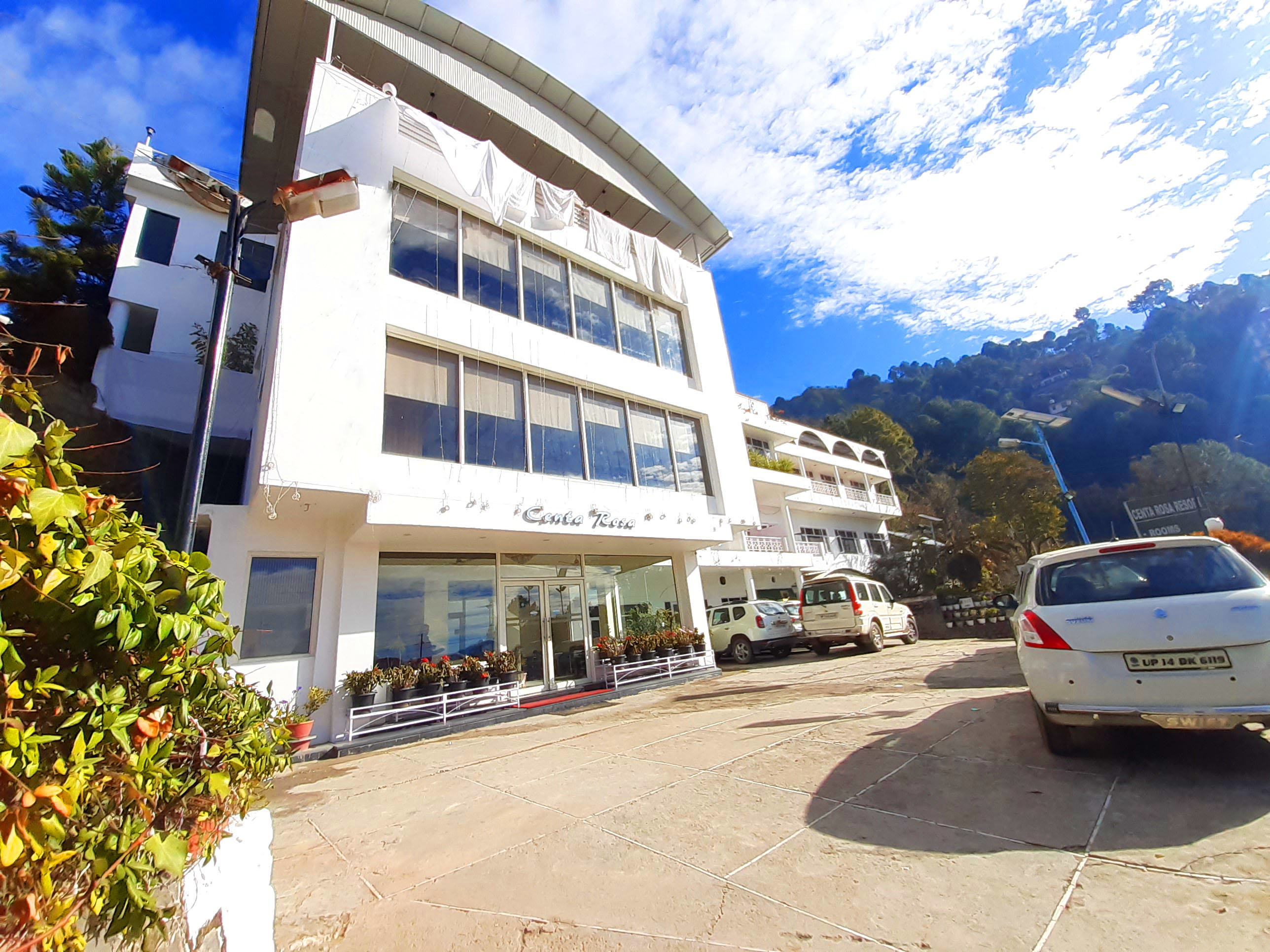 centarosa resort 𝗕𝗢𝗢𝗞 Solan Resort