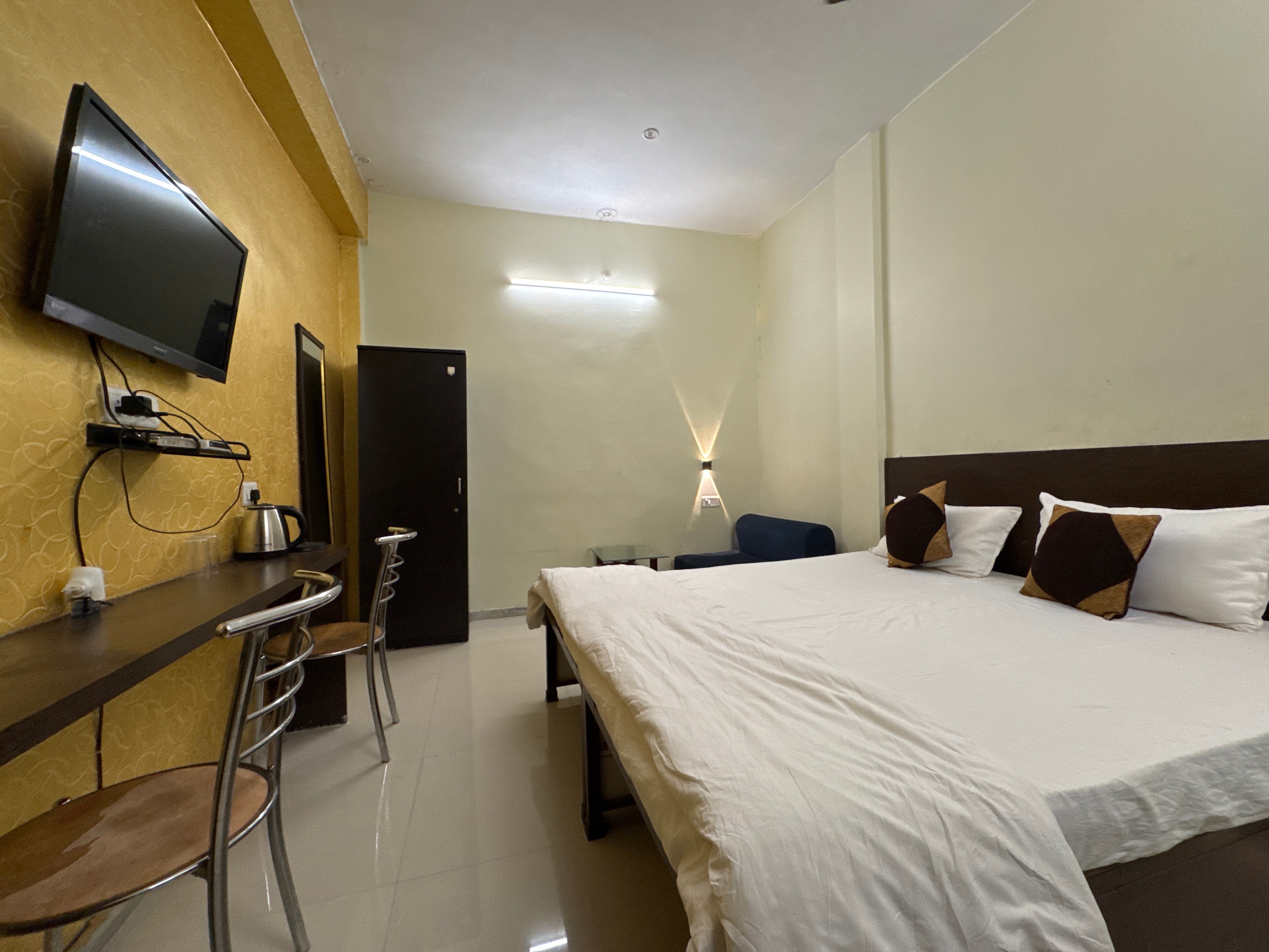 Divine Inn Prayagraj 𝗕𝗢𝗢𝗞 Prayagraj Homestay