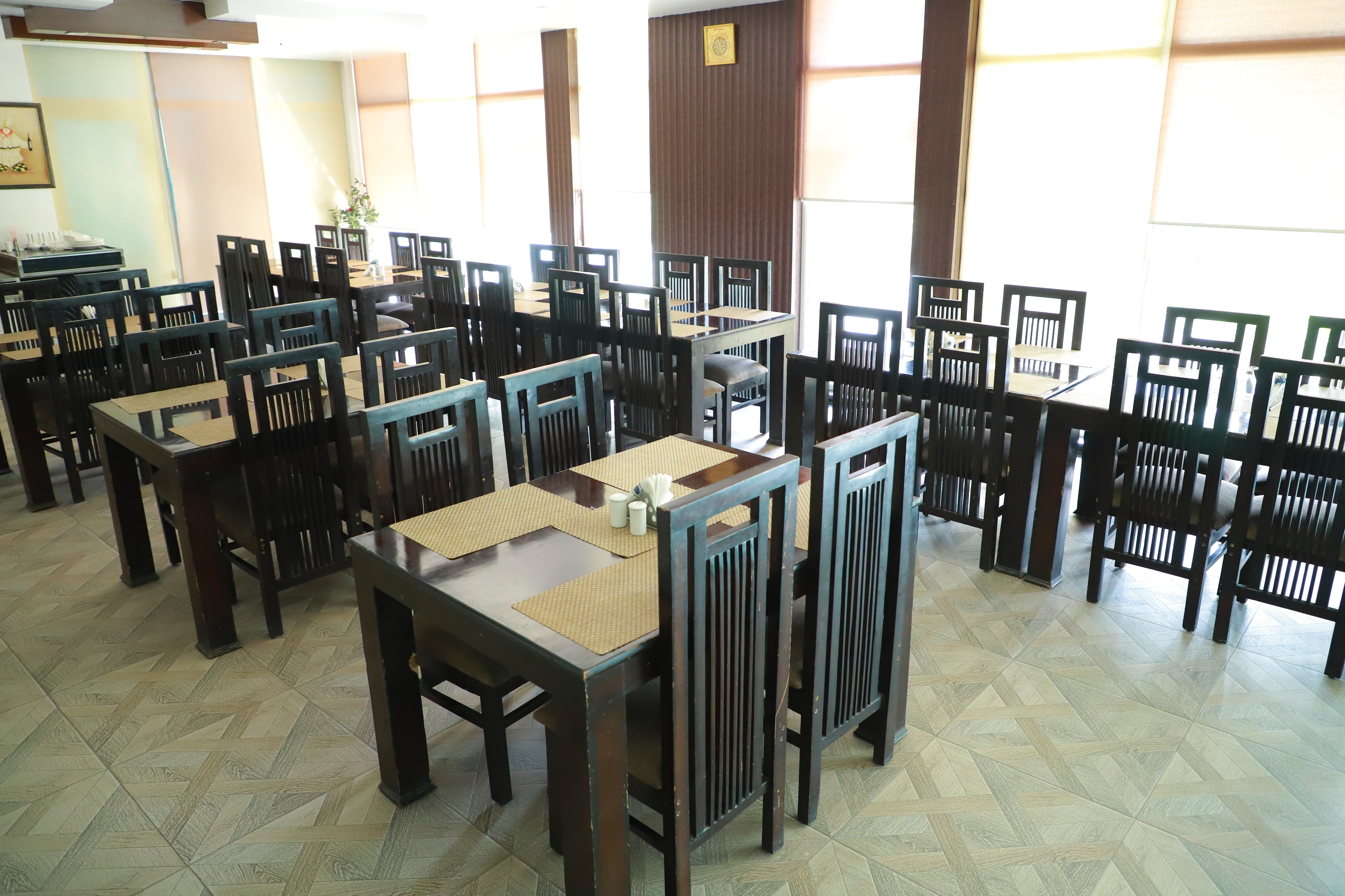 Swaad Restaurant