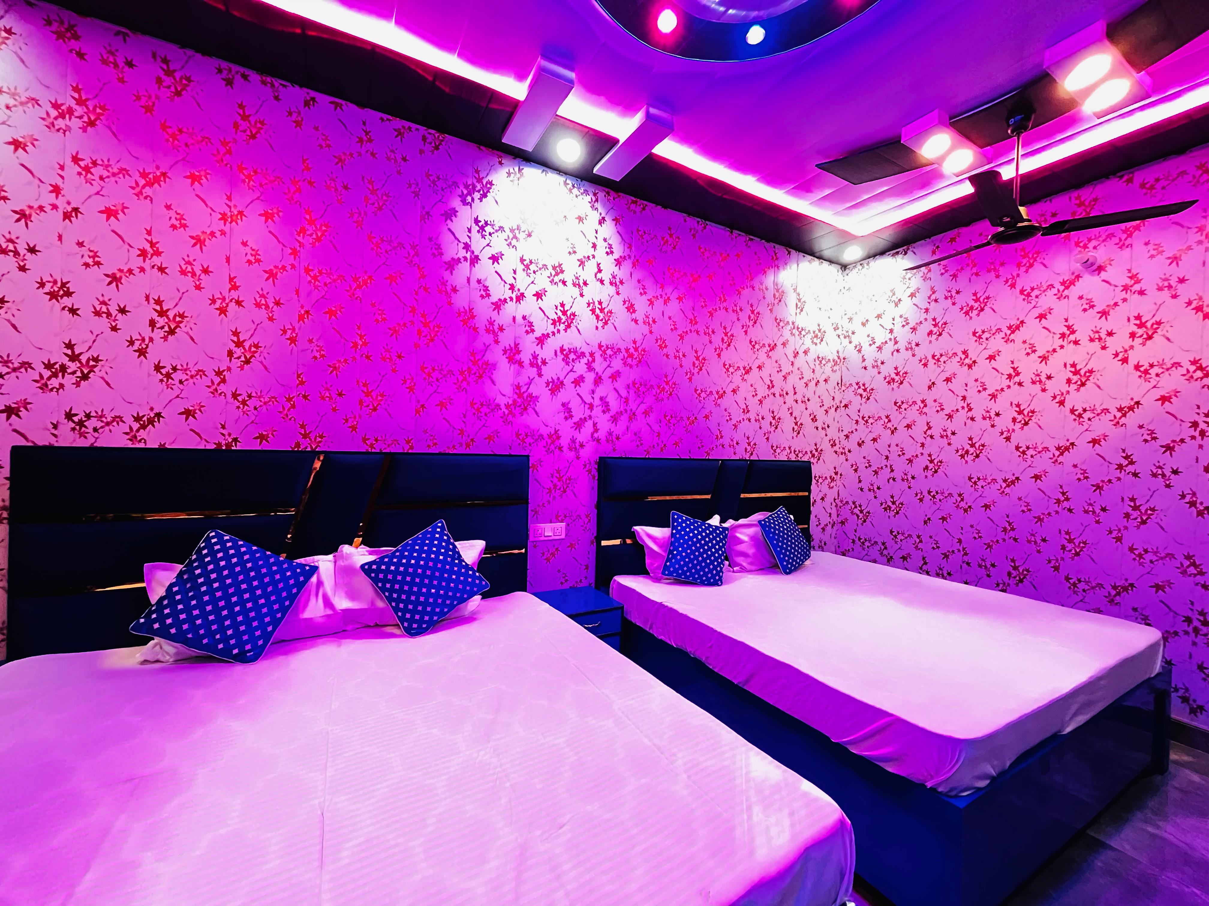 Illahi Rind Illahi homestay 𝗕𝗢𝗢𝗞 Ayodhya Homestay