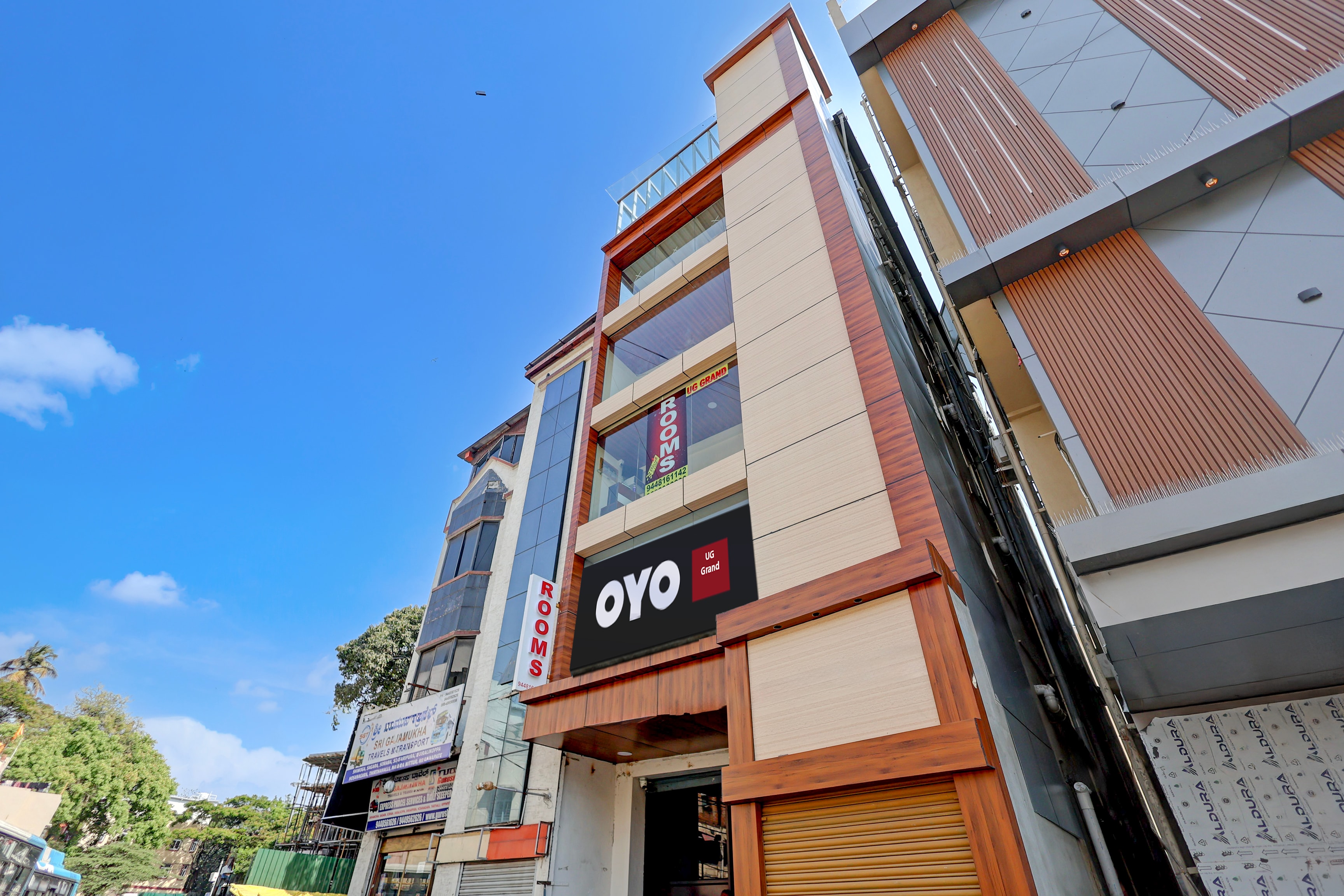 Hotel O UG Grand -1 Restaurant