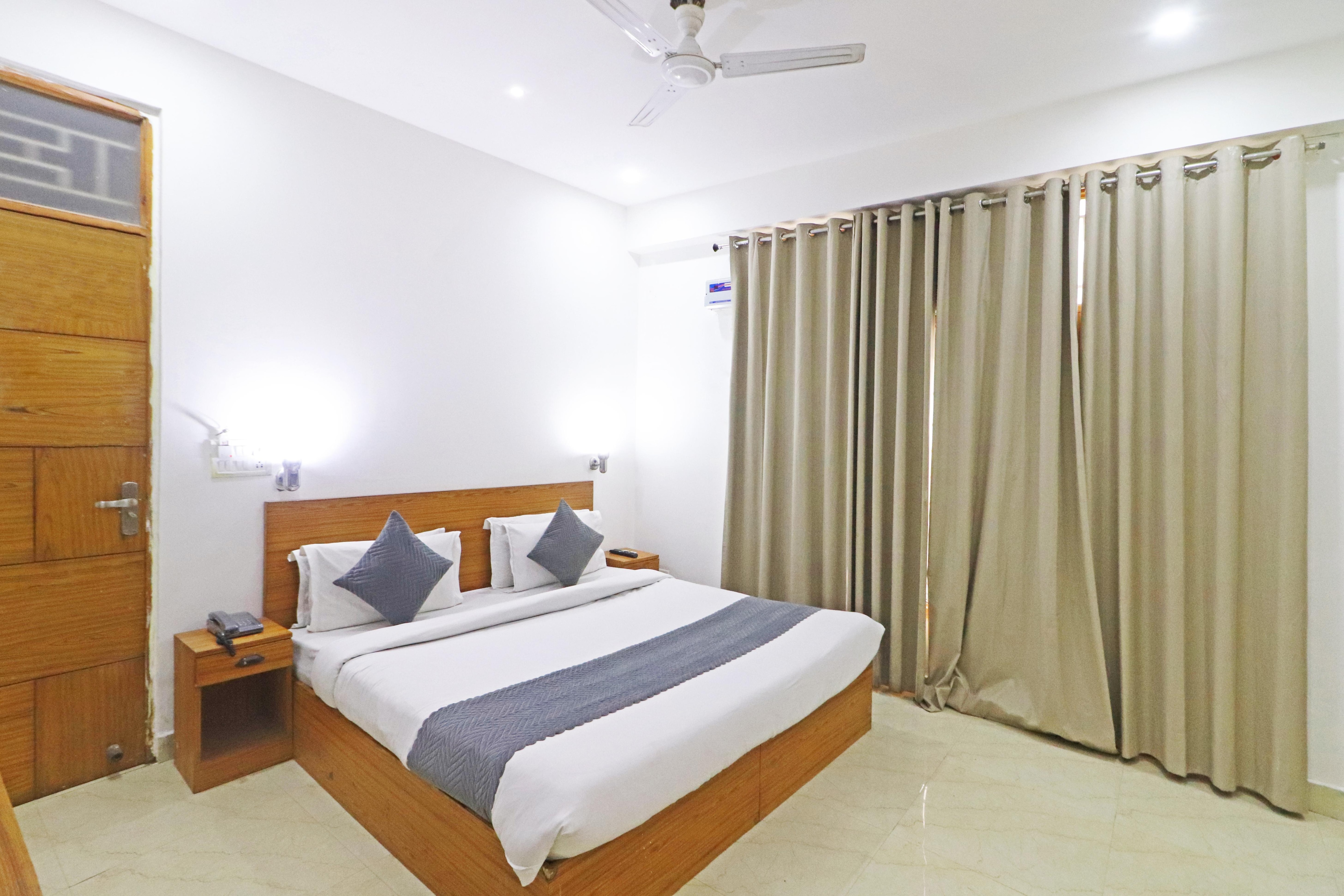 Hotel Prime Chattarpur