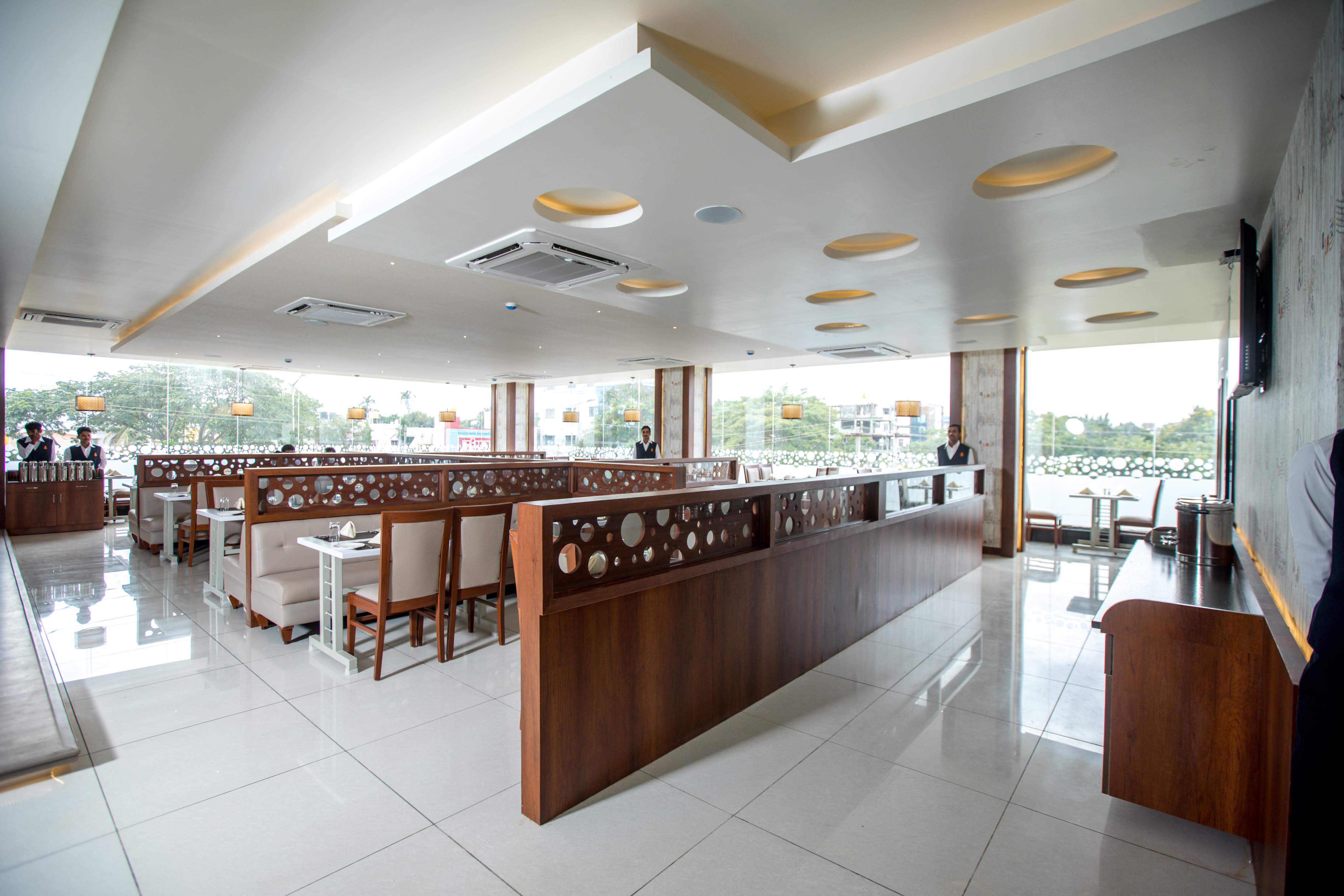 STATUS FAMILY RESTURANT