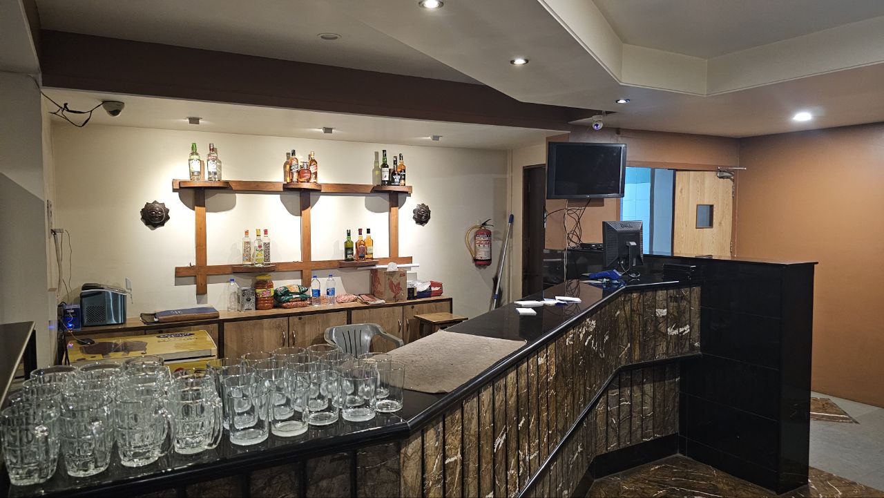 HOTEL GULMOHAR