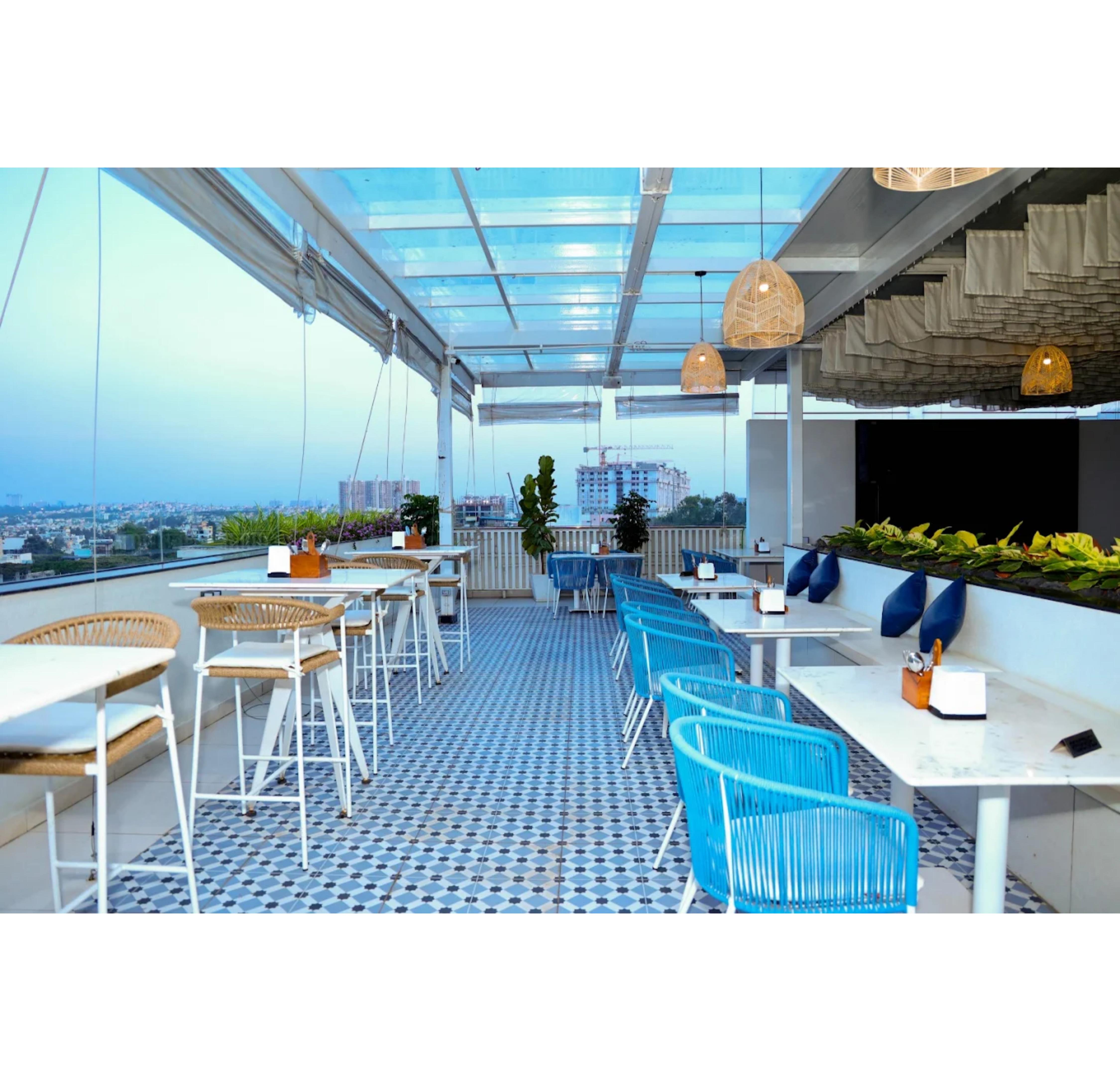 Zazzy Roof top Pub