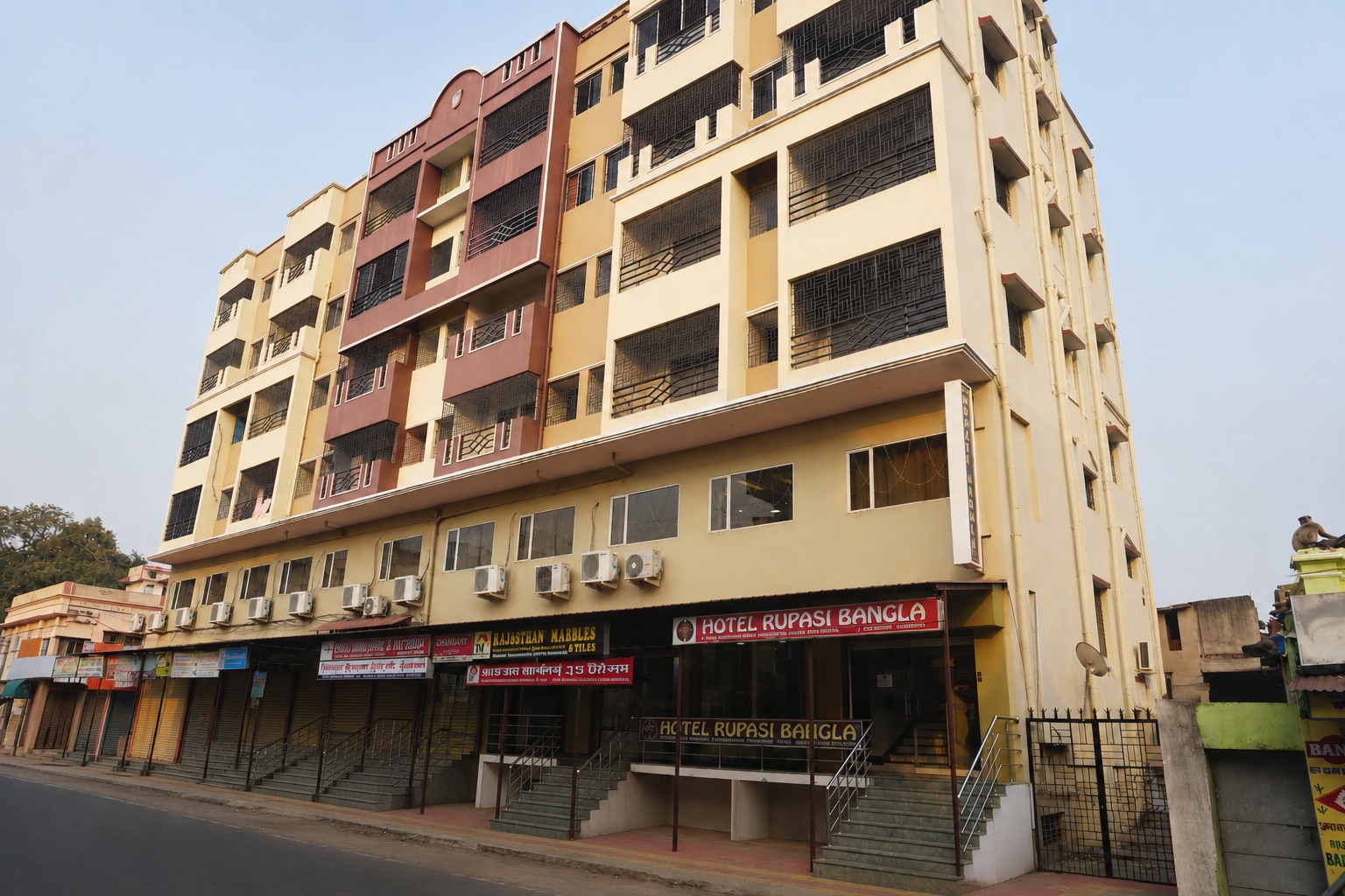 HOTEL RUPASI BANGLA