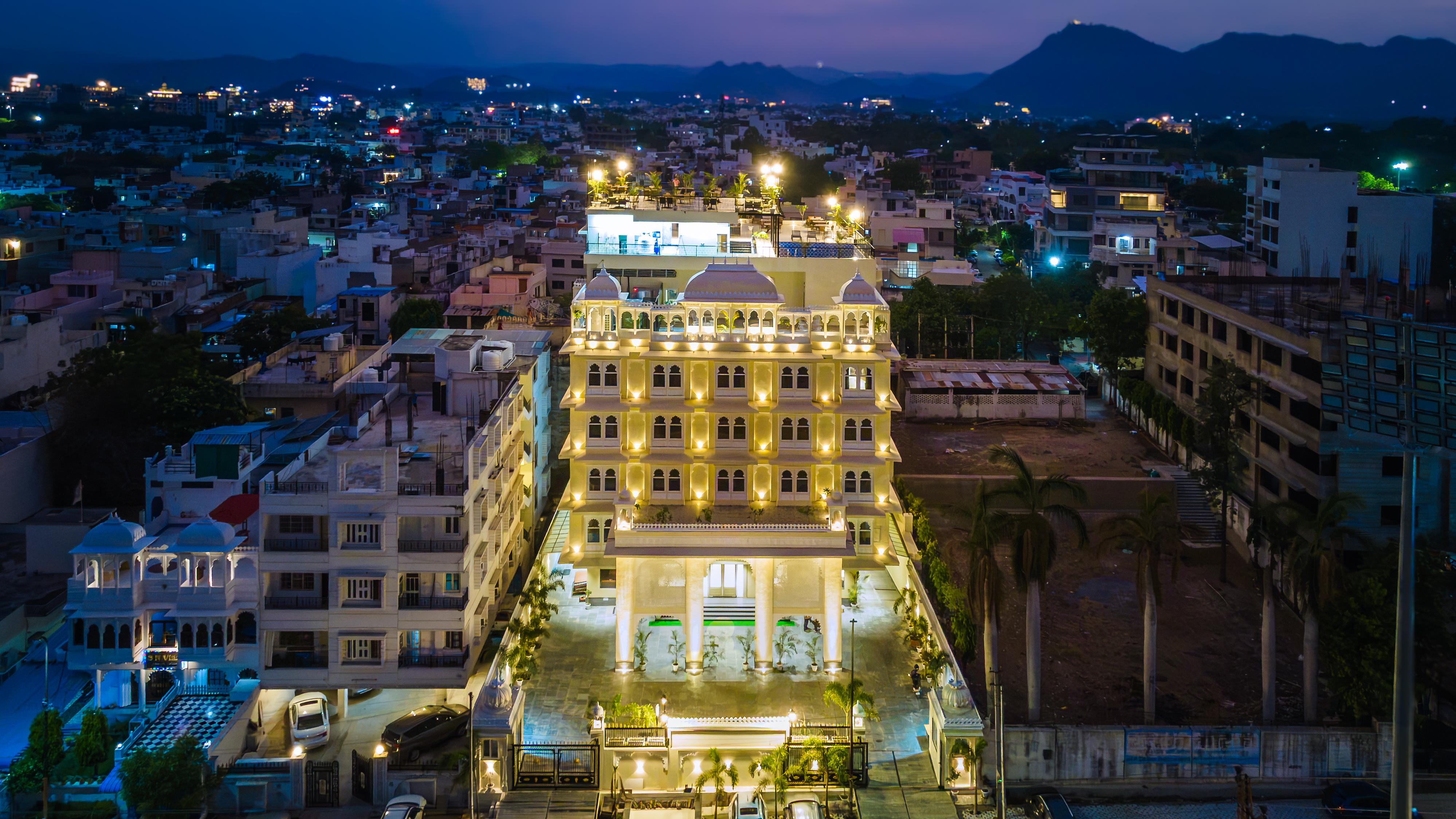 Mayur Palace