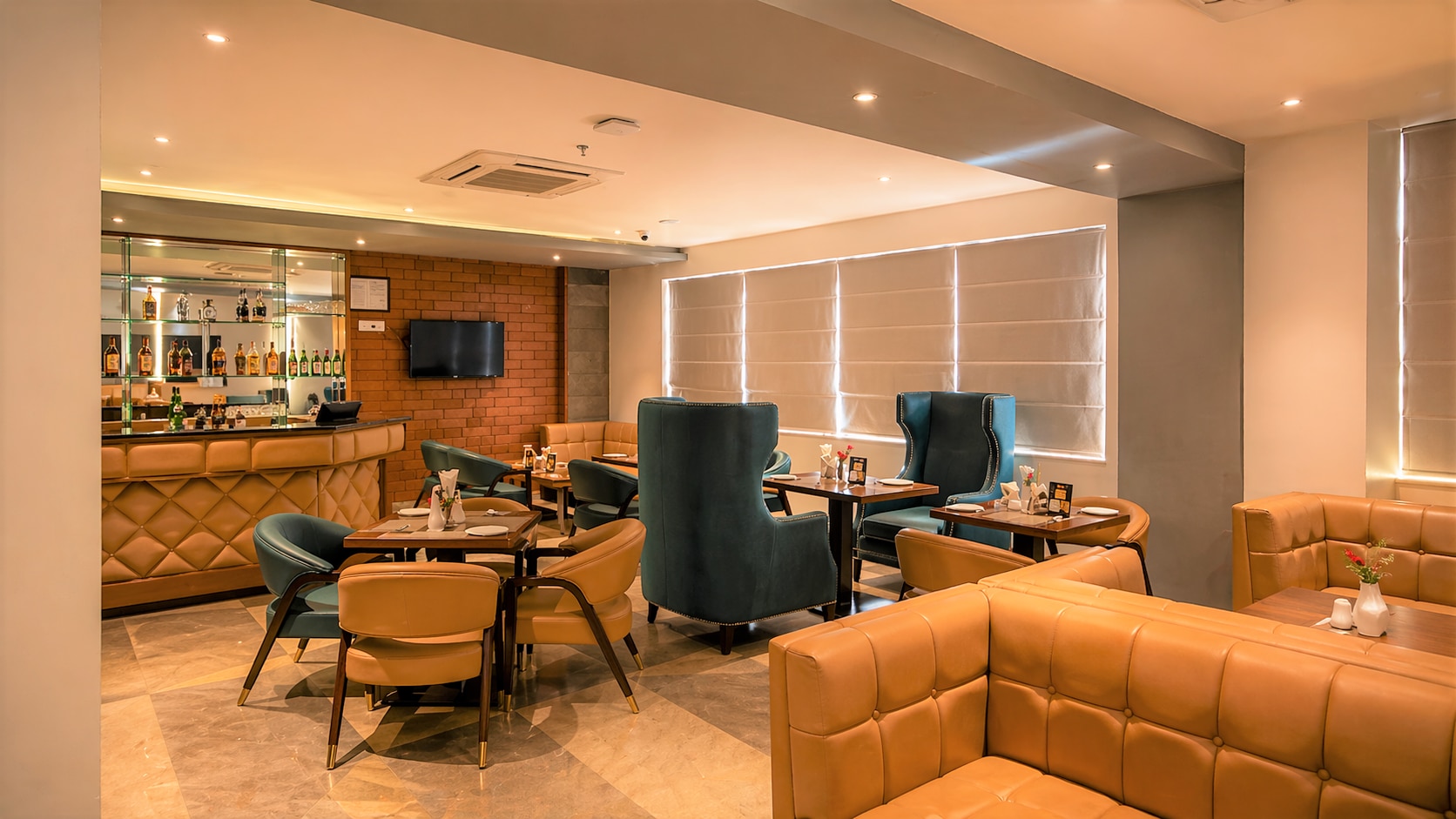 Distil - The Lounge Bar