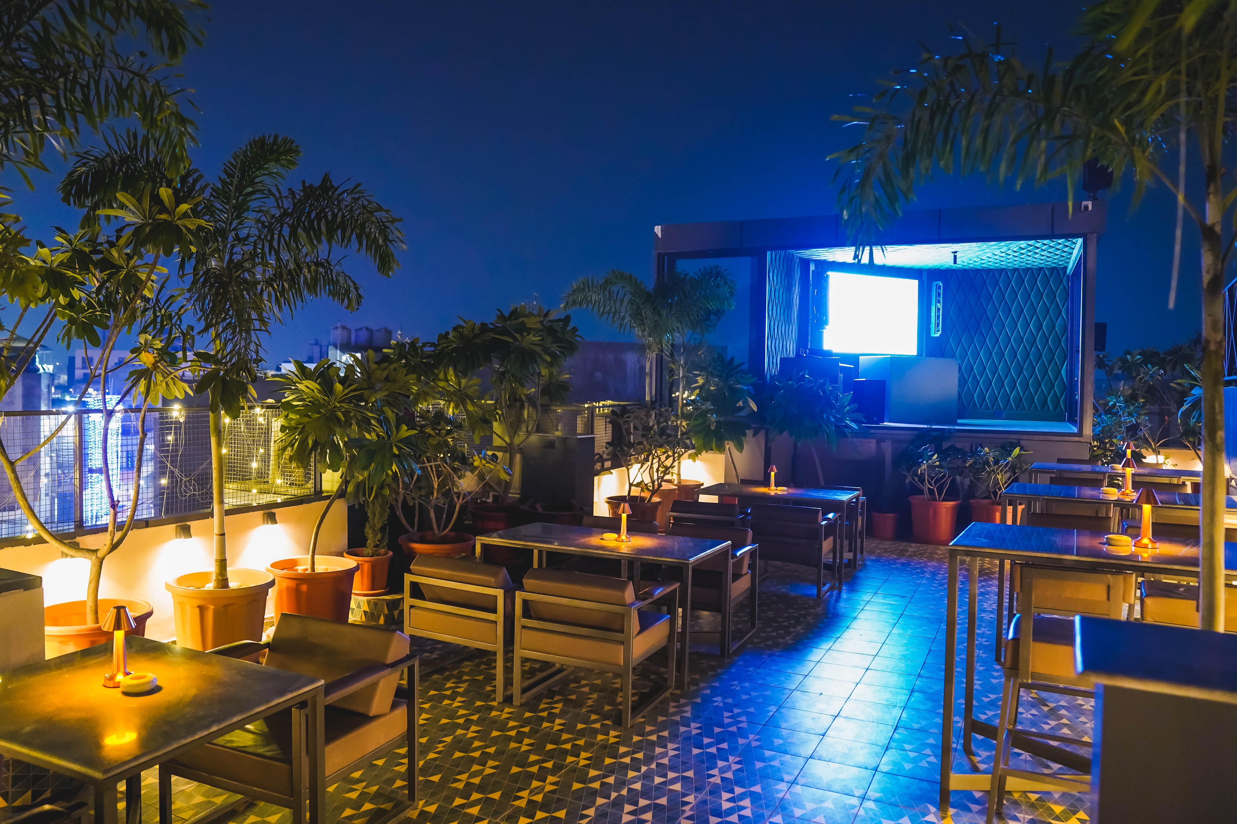 ATMOS- The Terrace Lounge (RoofTop)