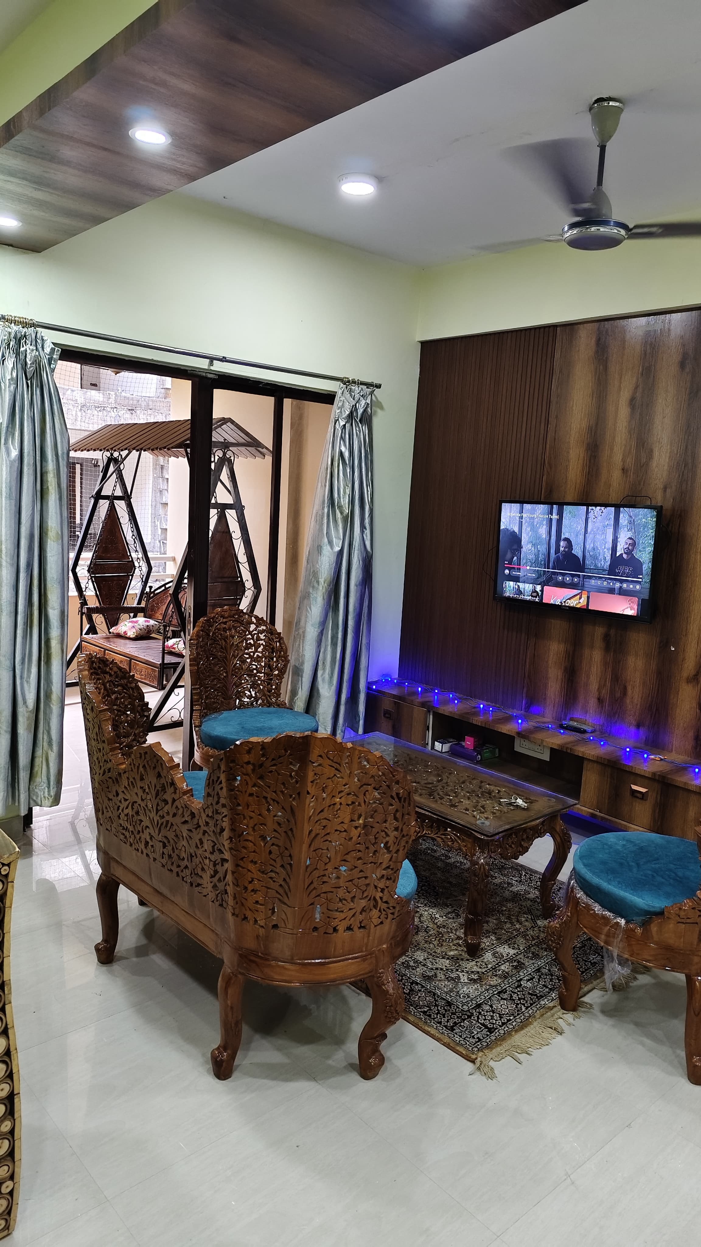 The Humble Abode 𝗕𝗢𝗢𝗞 Kolkata Apartment