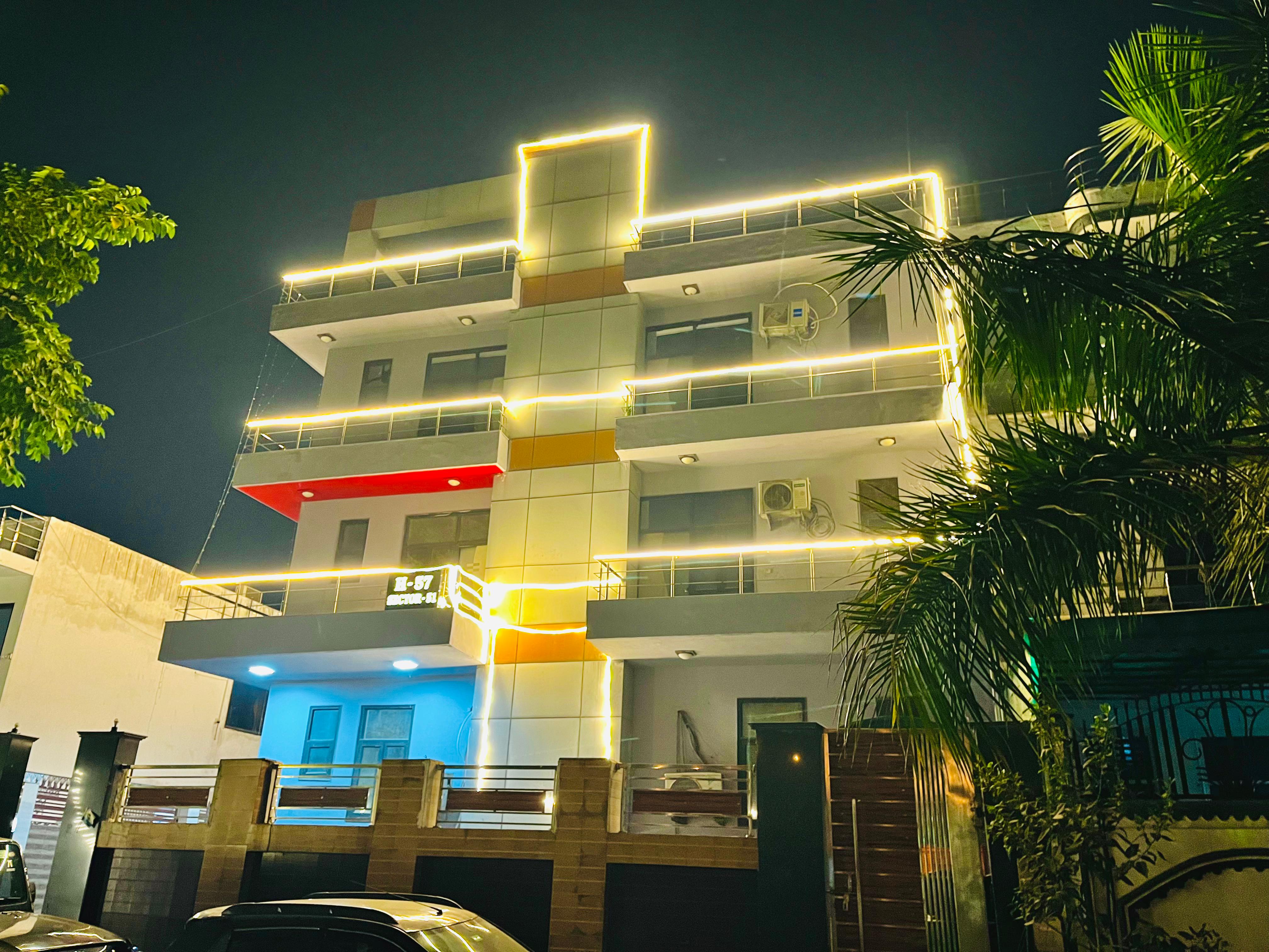 Hotel Diamond Stays