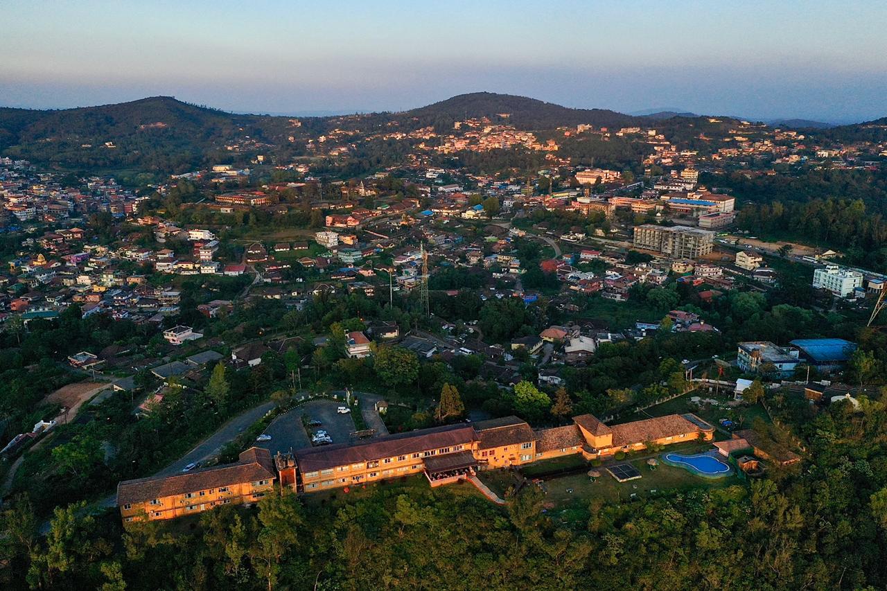 Hotel Mayura Valley view Madikeri