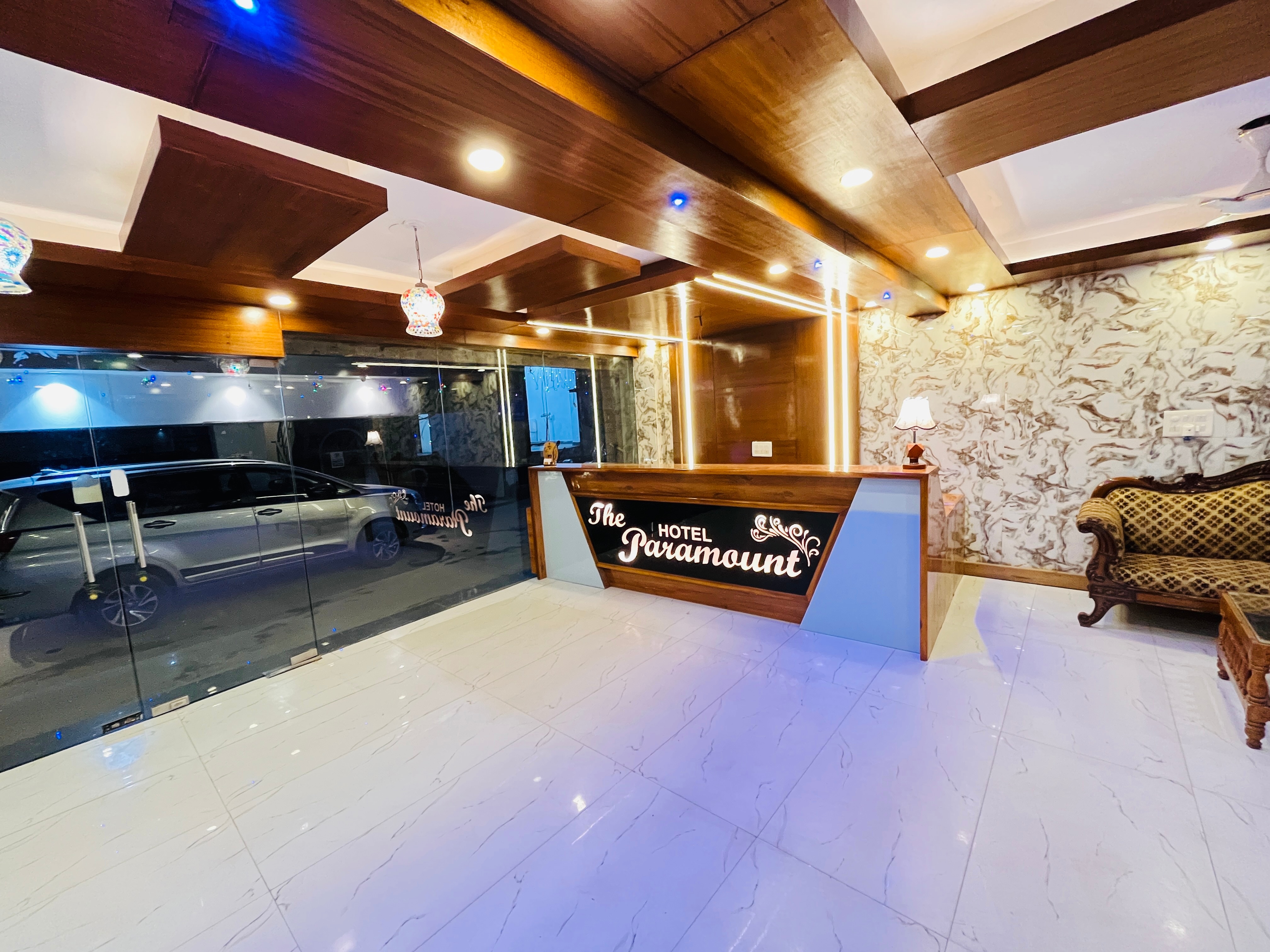 THE PARAMONT
